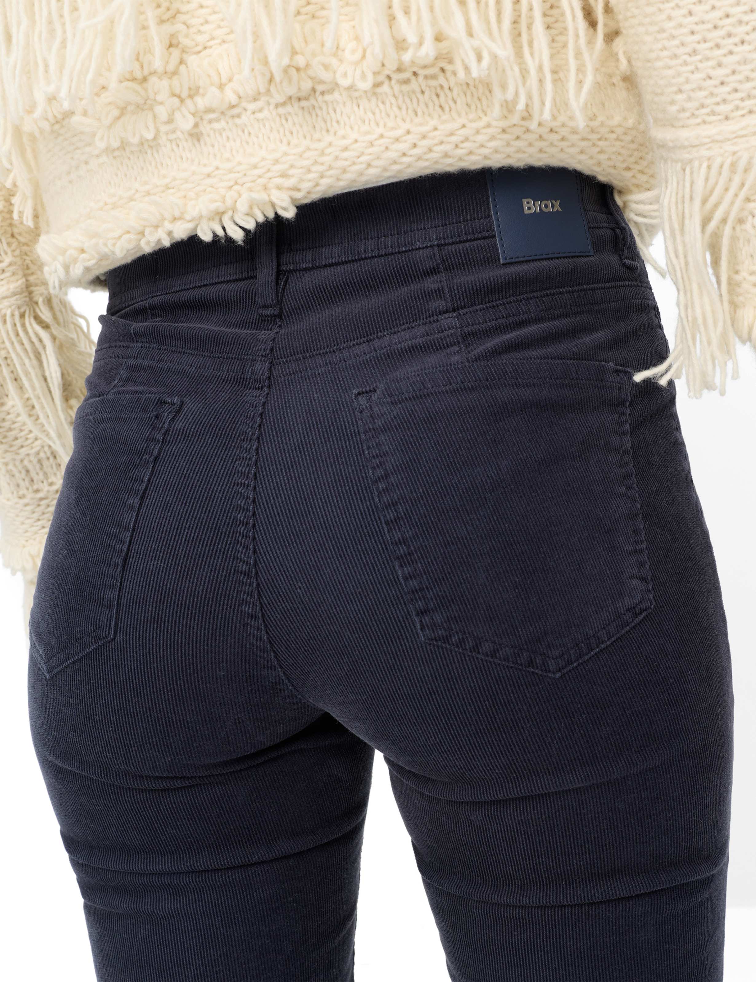 Women Style CAROLA Dark Blue Feminine Fit Detail 2