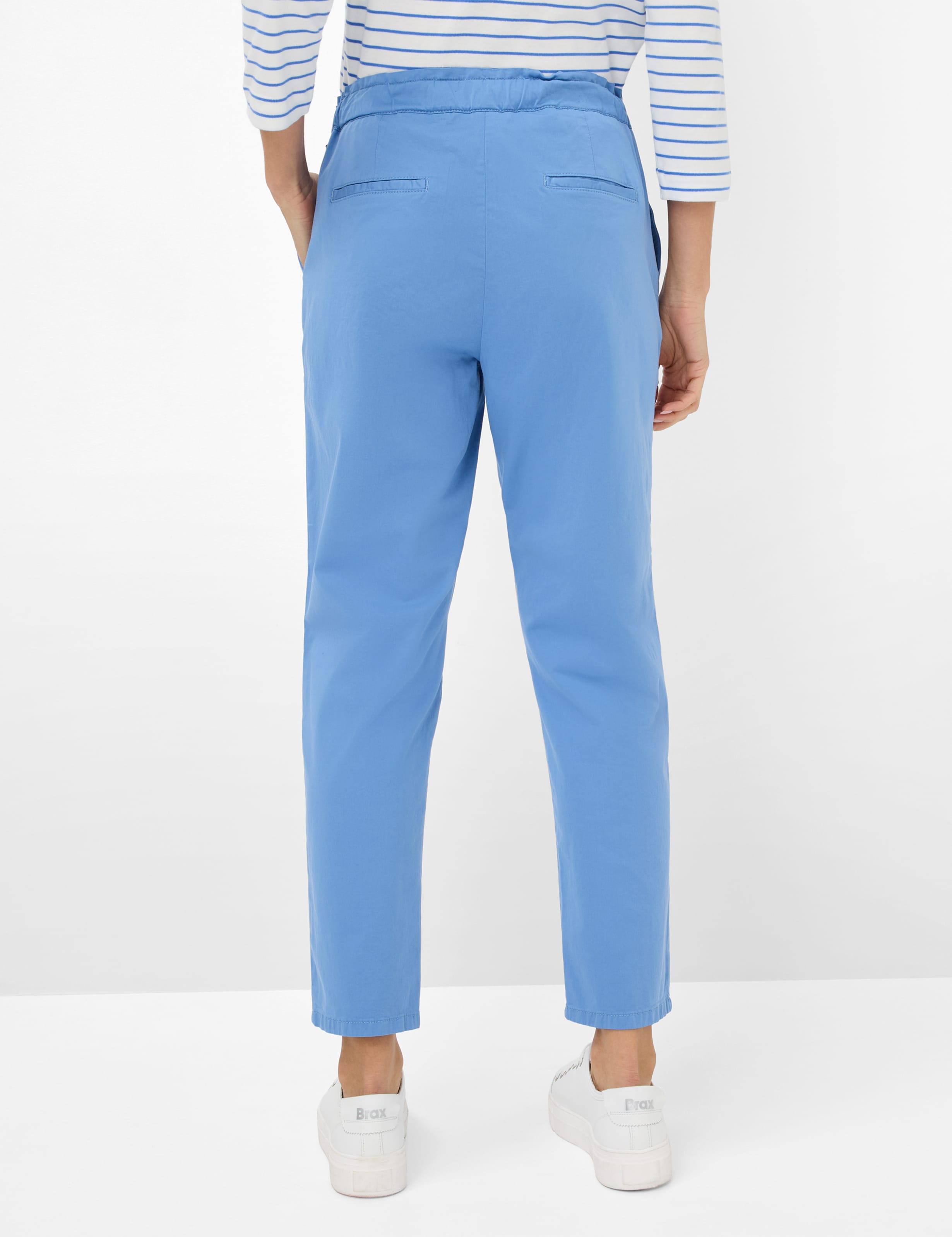 Women Style MONA S Blue Relaxed Fit Model back