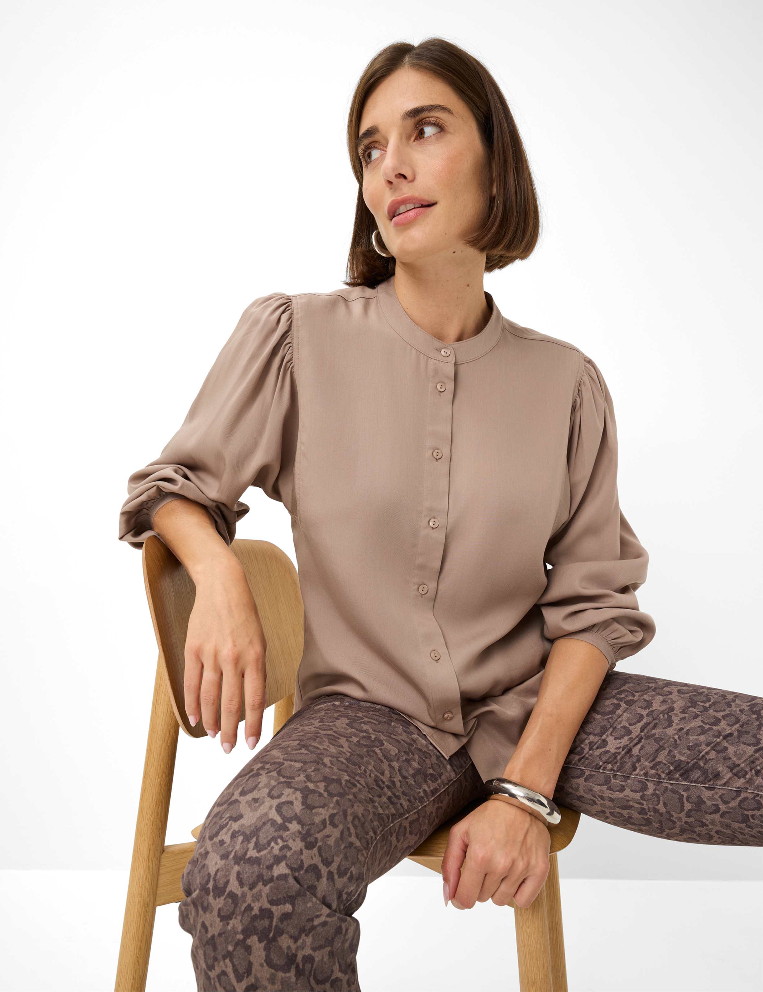 Women Style VALERIA Light Brown  Detail 1