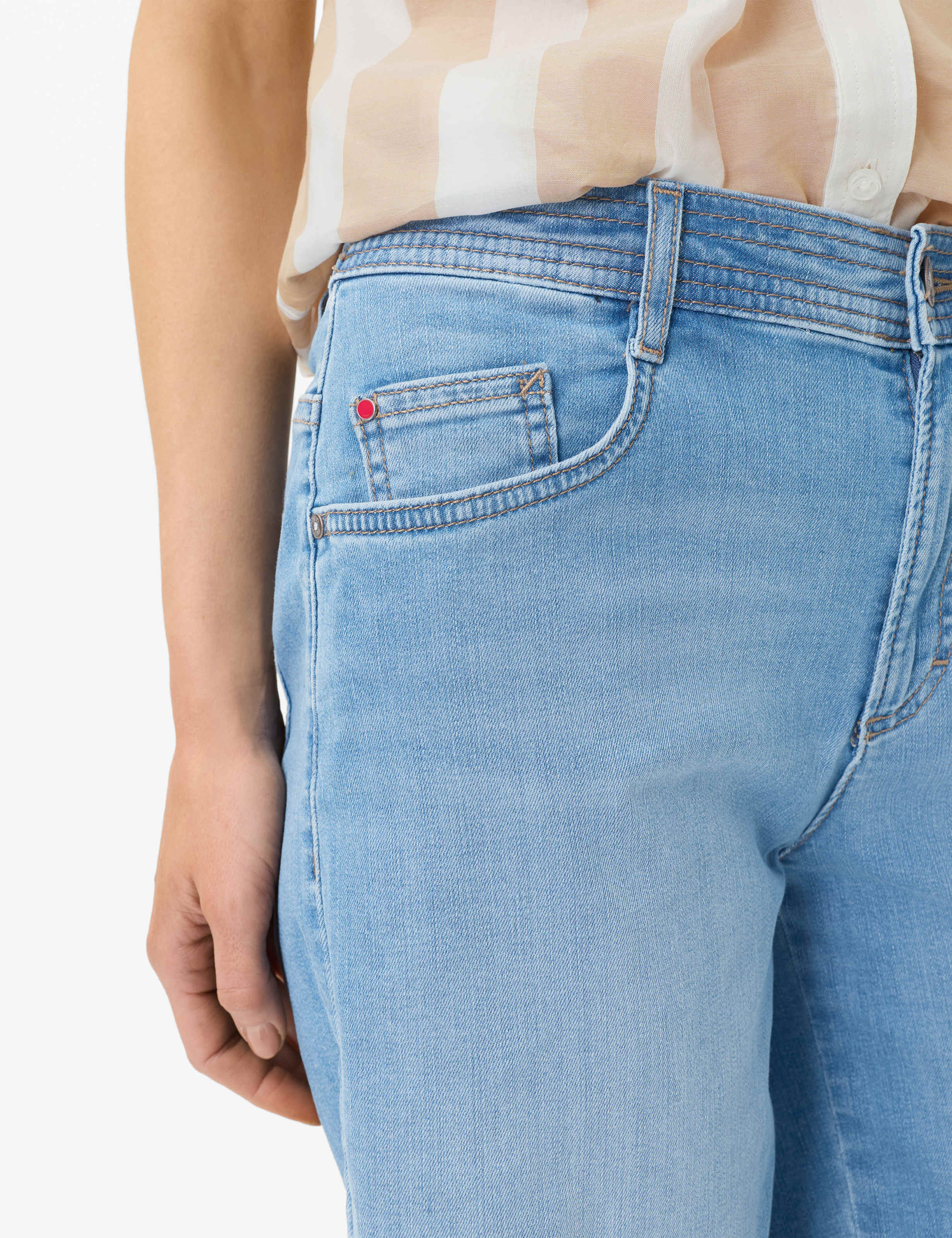 Women Style MAINE B Denim Blue Wide Leg Detail 2
