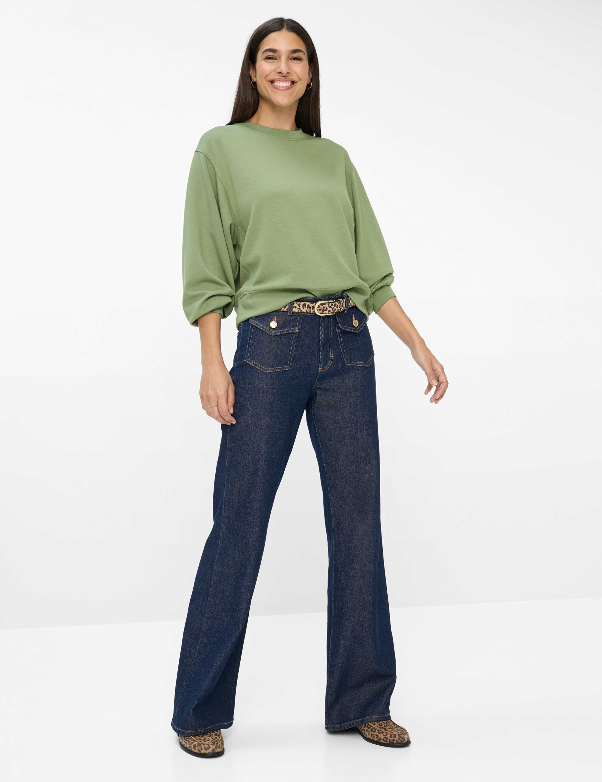 Damen Style MAINE Denim Dunkelblau Wide Leg Model Outfit