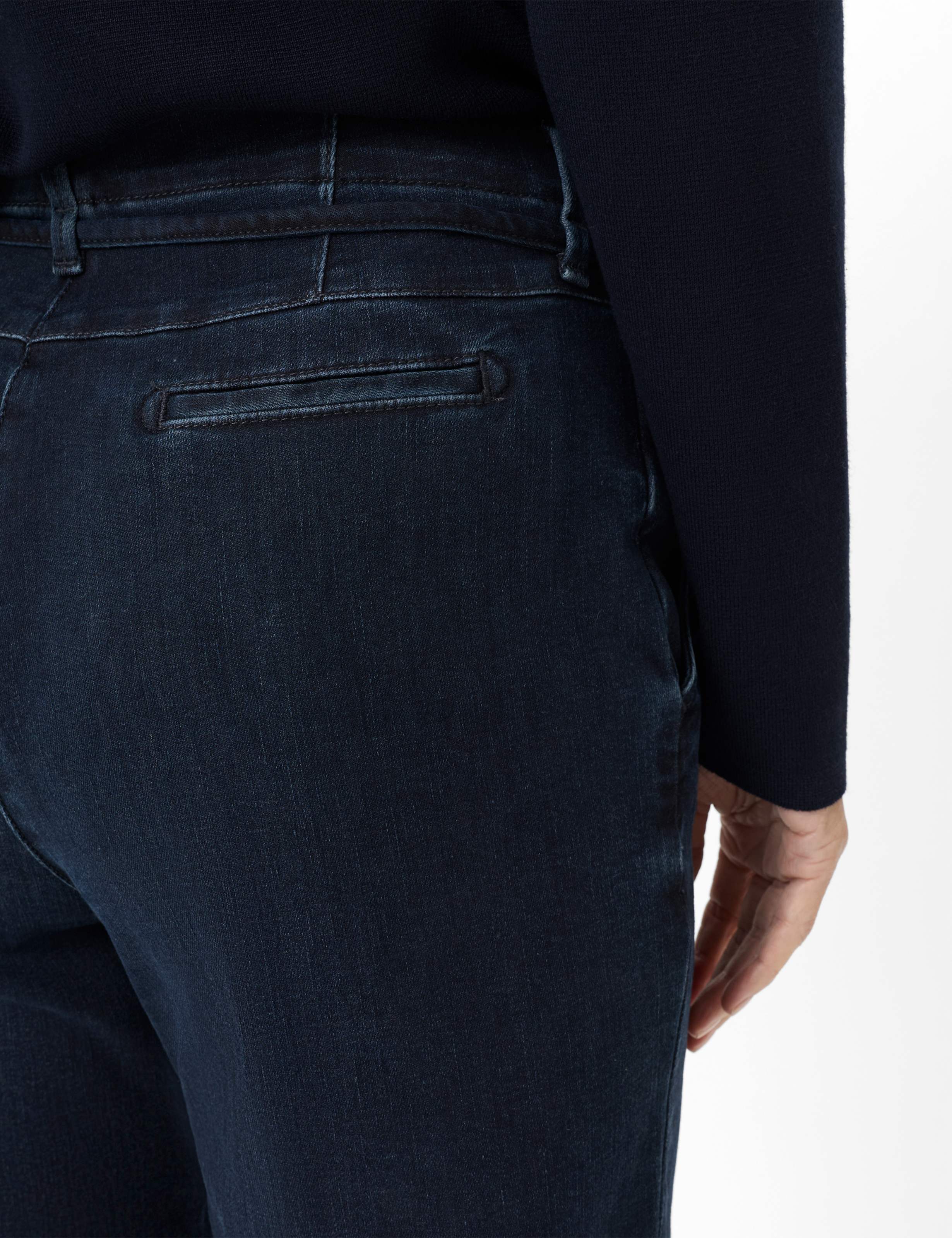 Damen Style CARRIE Denim Dunkelblau Comfort Plus Fit Detail 2