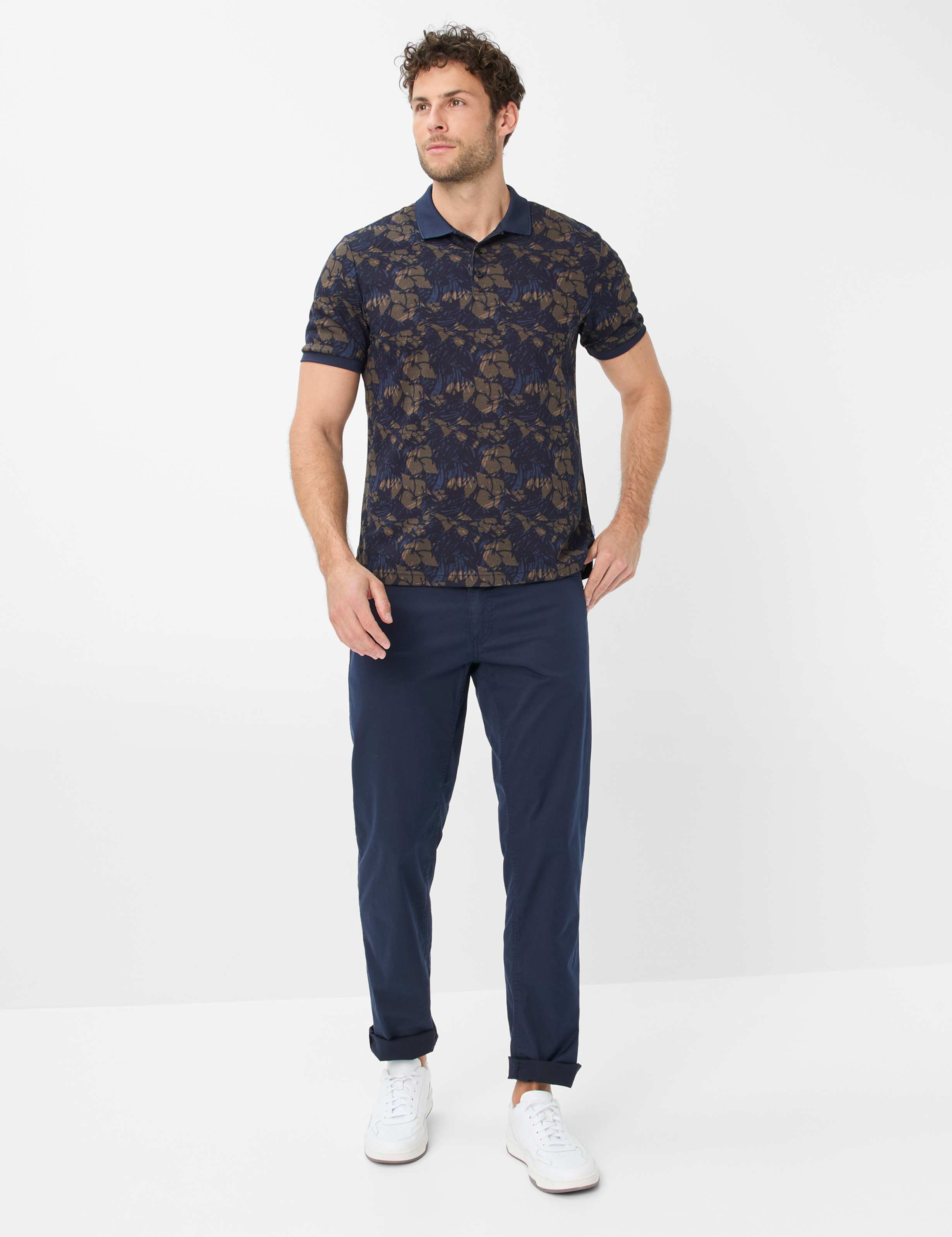 Herren Style COOPER Dunkelblau Regular Fit Model Outfit