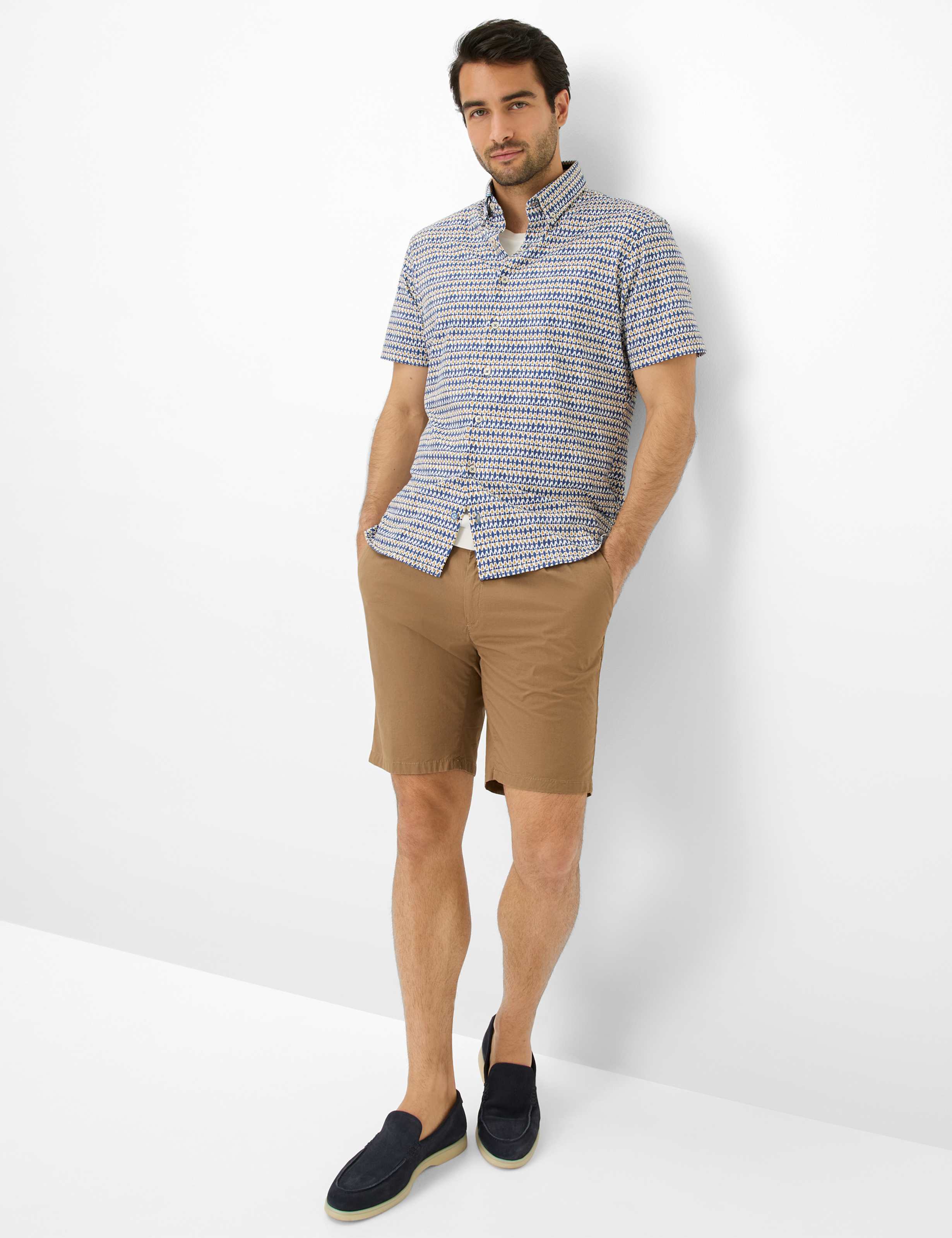 Homme Style TINO Marron Relaxed Fit Tenue du mannequin