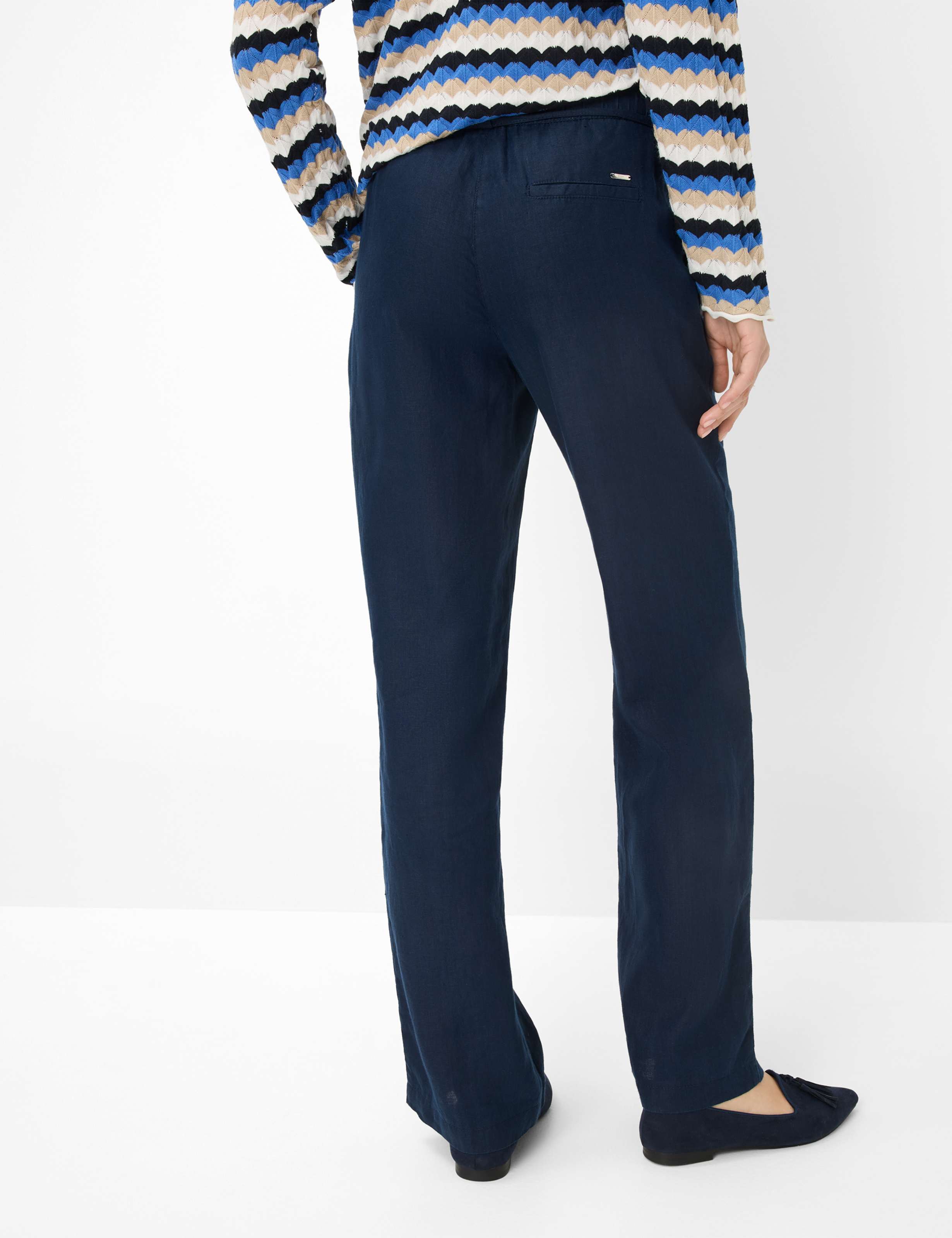 Damen Style FARINA Dunkelblau Wide Leg Model Rueck