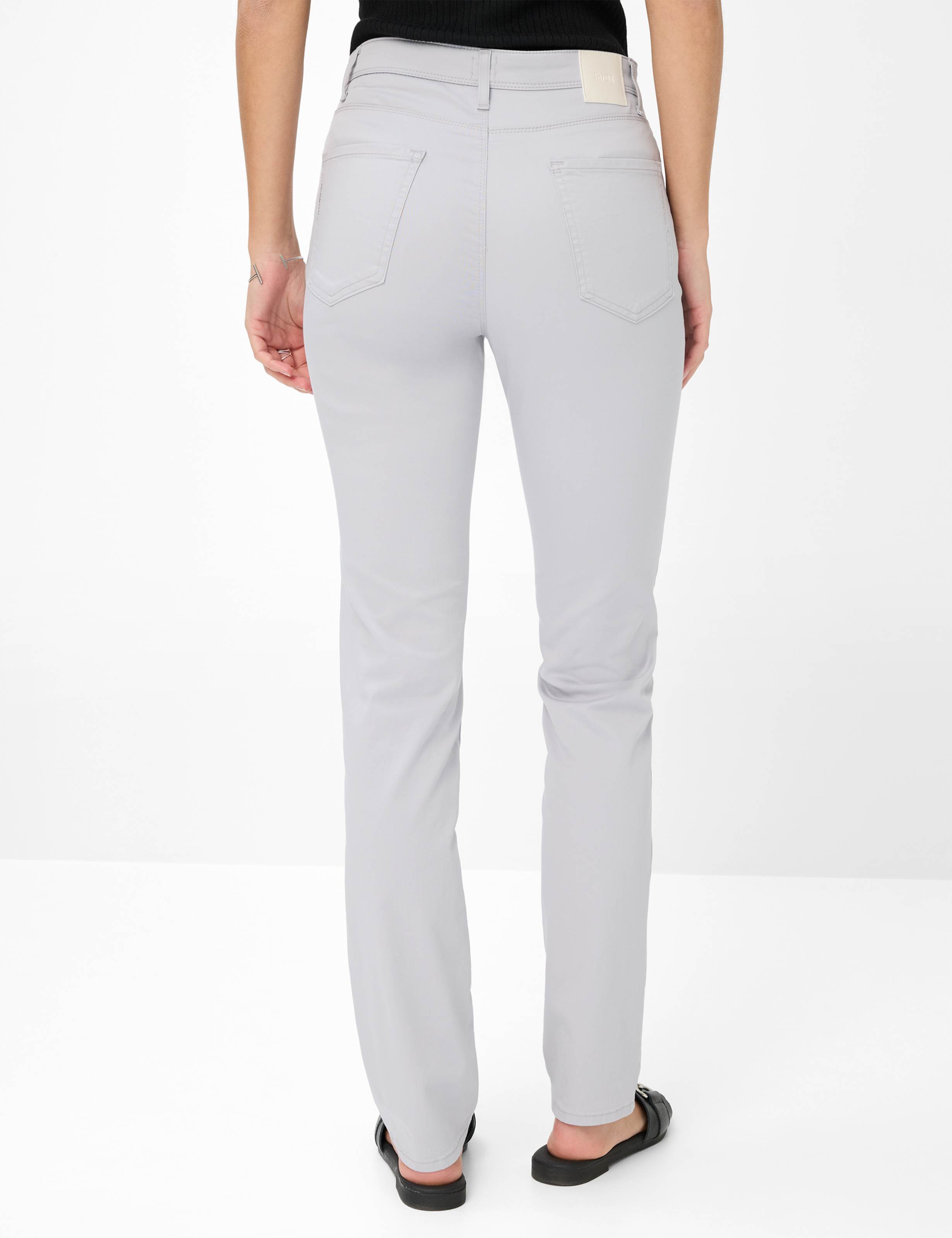 Damen Style CAROLA Hellgrau Feminine Fit Model Rueck