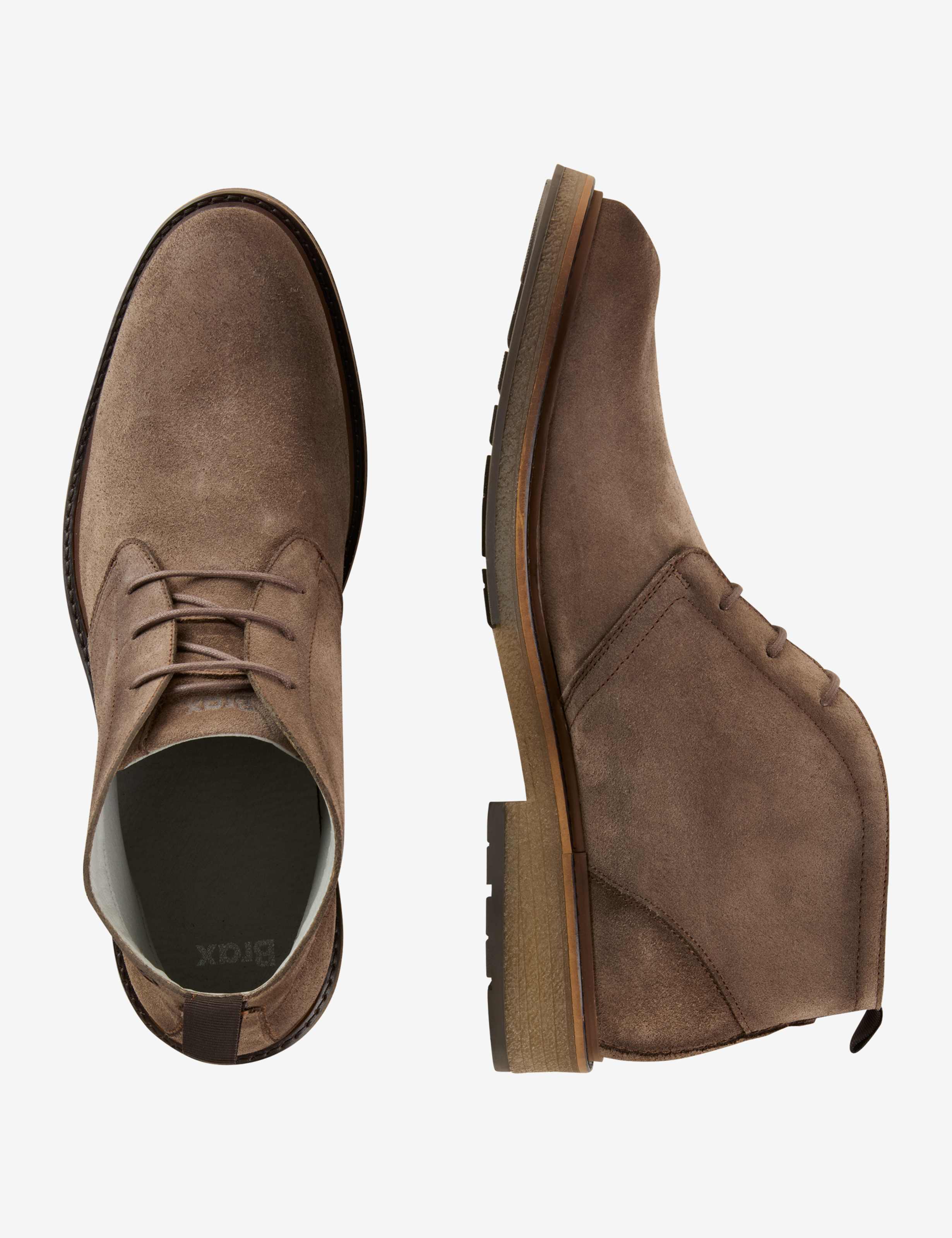 Herren Style TOMAS Braun  Freisteller Rueck