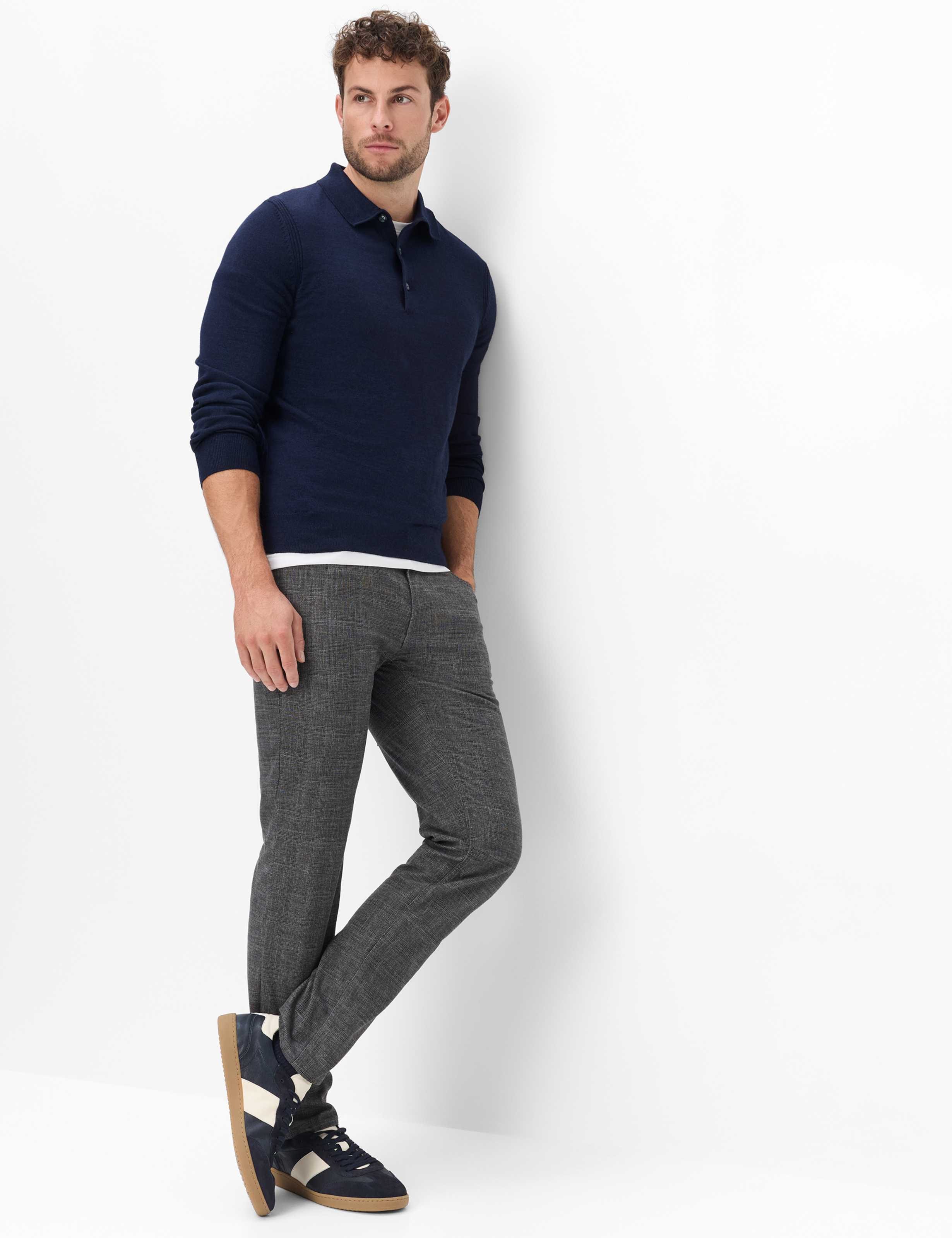 Herren Style PASCAL Dunkelblau  Model Outfit
