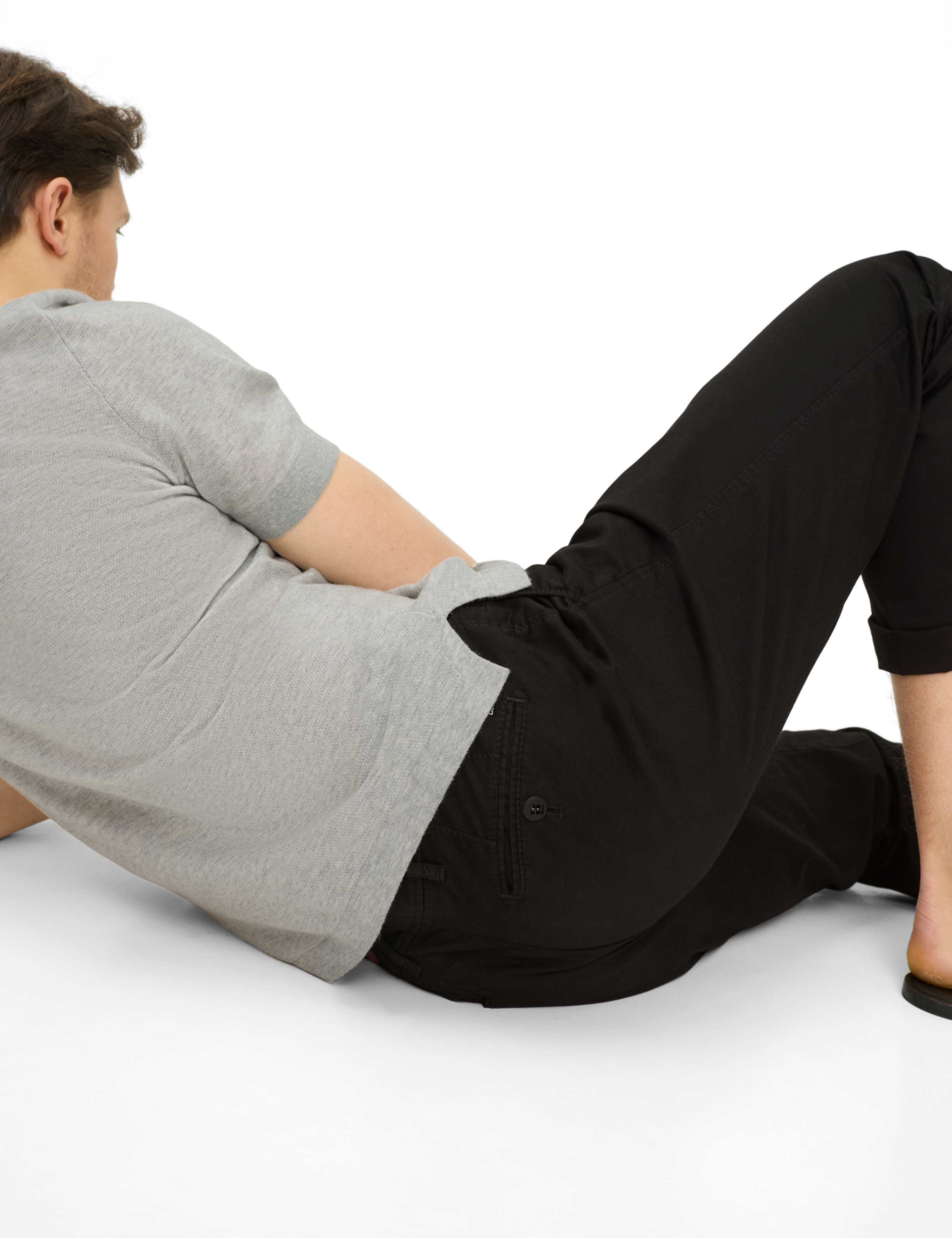 Men Style EVANS Black Regular Fit Detail 1