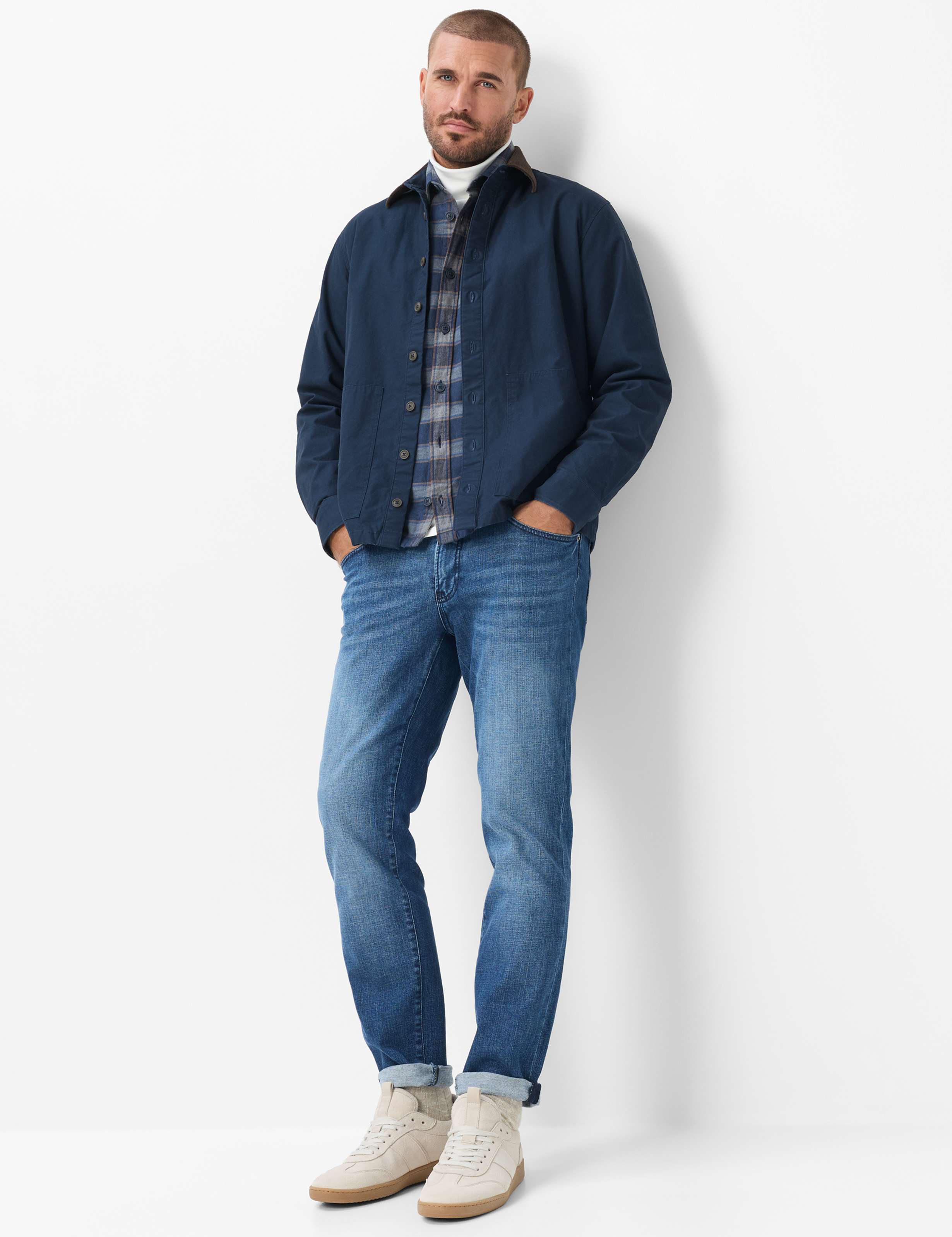 Herren Style KAY Dunkelblau  Model Outfit