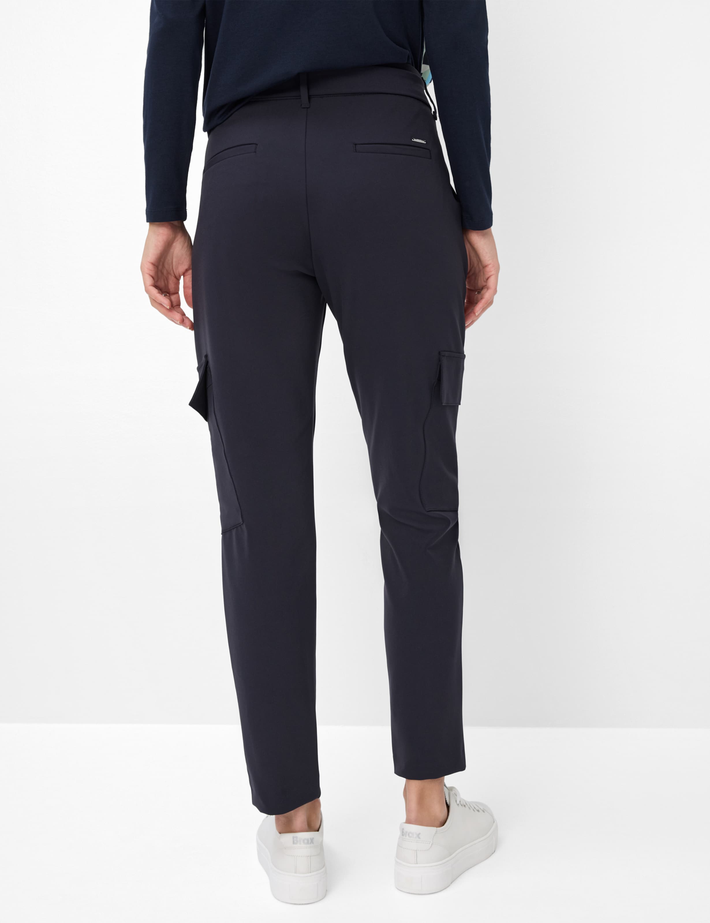 Damen Style MORRIS Dunkelblau Relaxed Fit Model Rueck