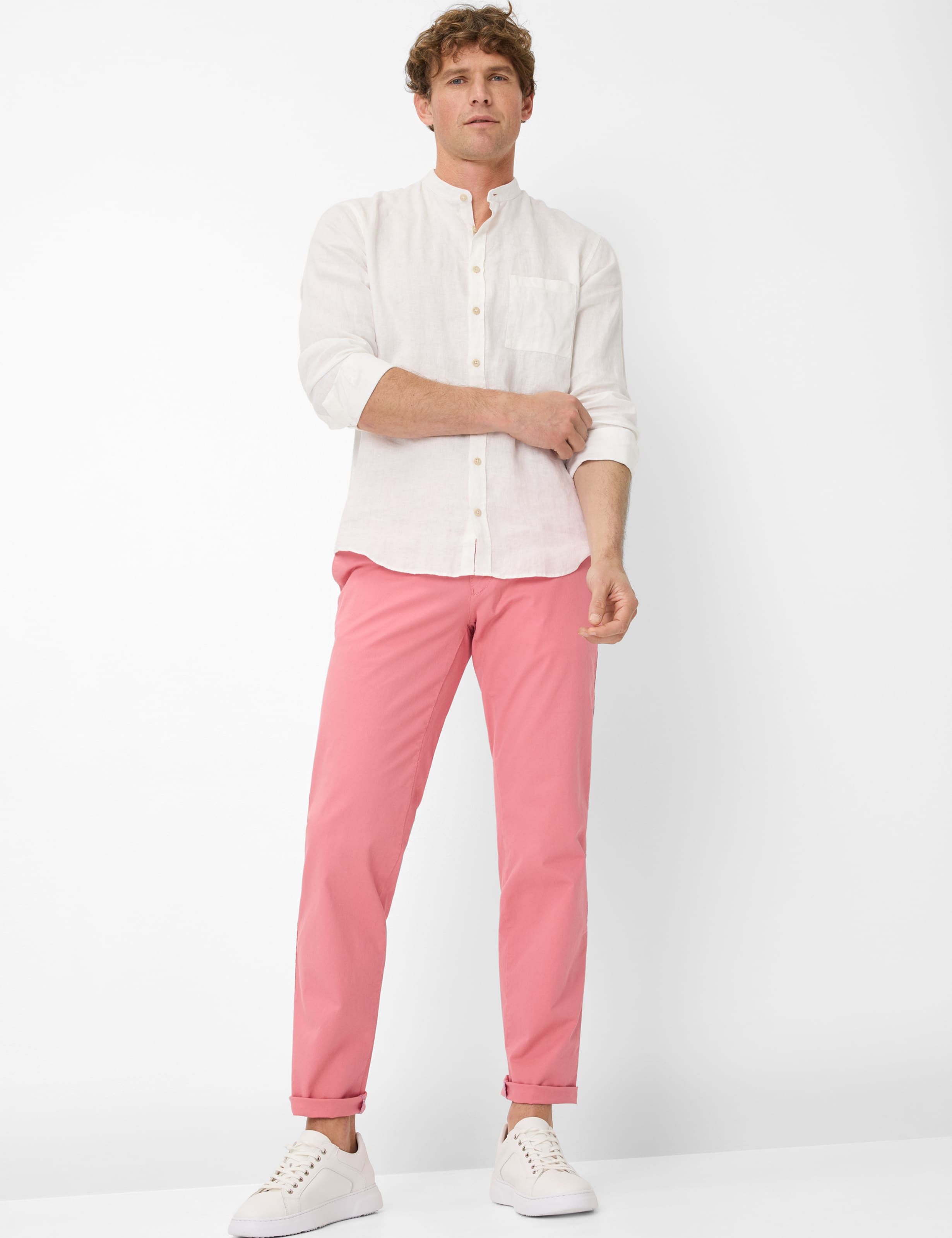 Homme Style FABIO IN Pink Modern Fit Tenue du mannequin