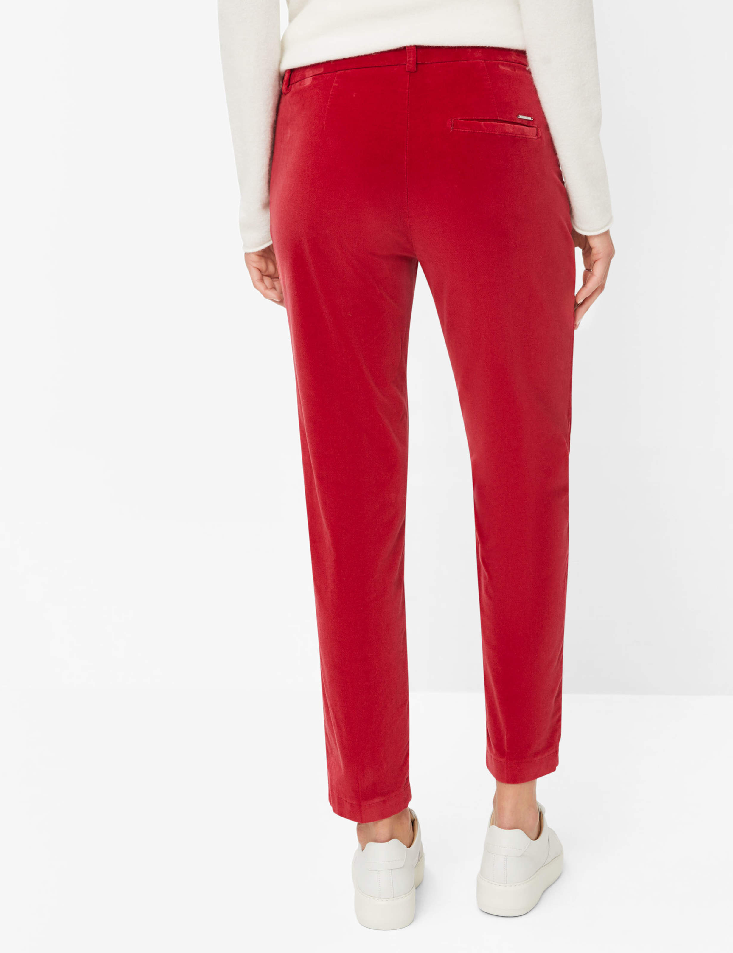 Damen Style MARON S Rot Regular Fit Model Rueck