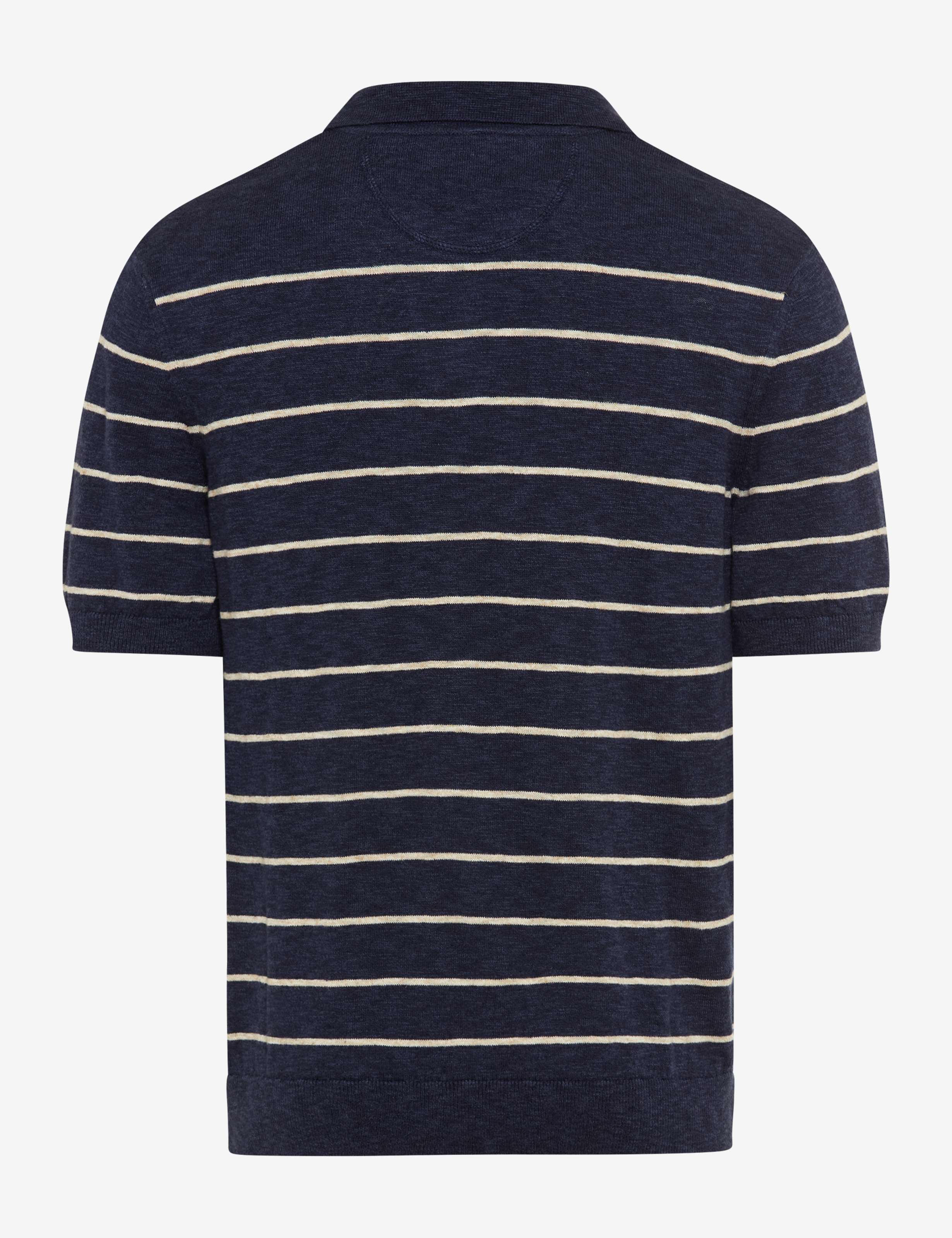 Nuancer af blå, Mænd, Style PASCAL, FREISTELLER_RUECK_ISHOP