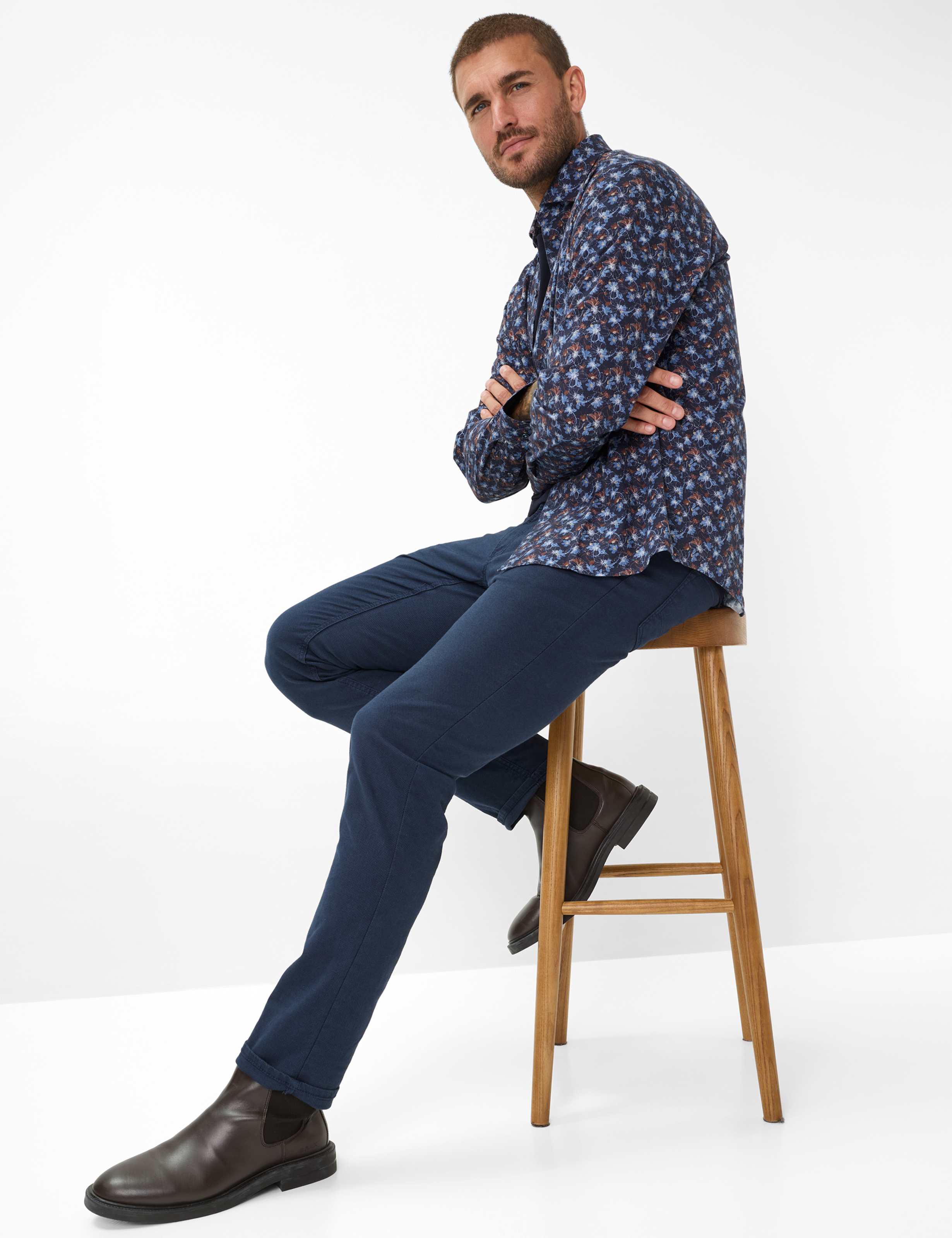 Heren Style CHUCK Donkerblauw Modern Fit Detail 1