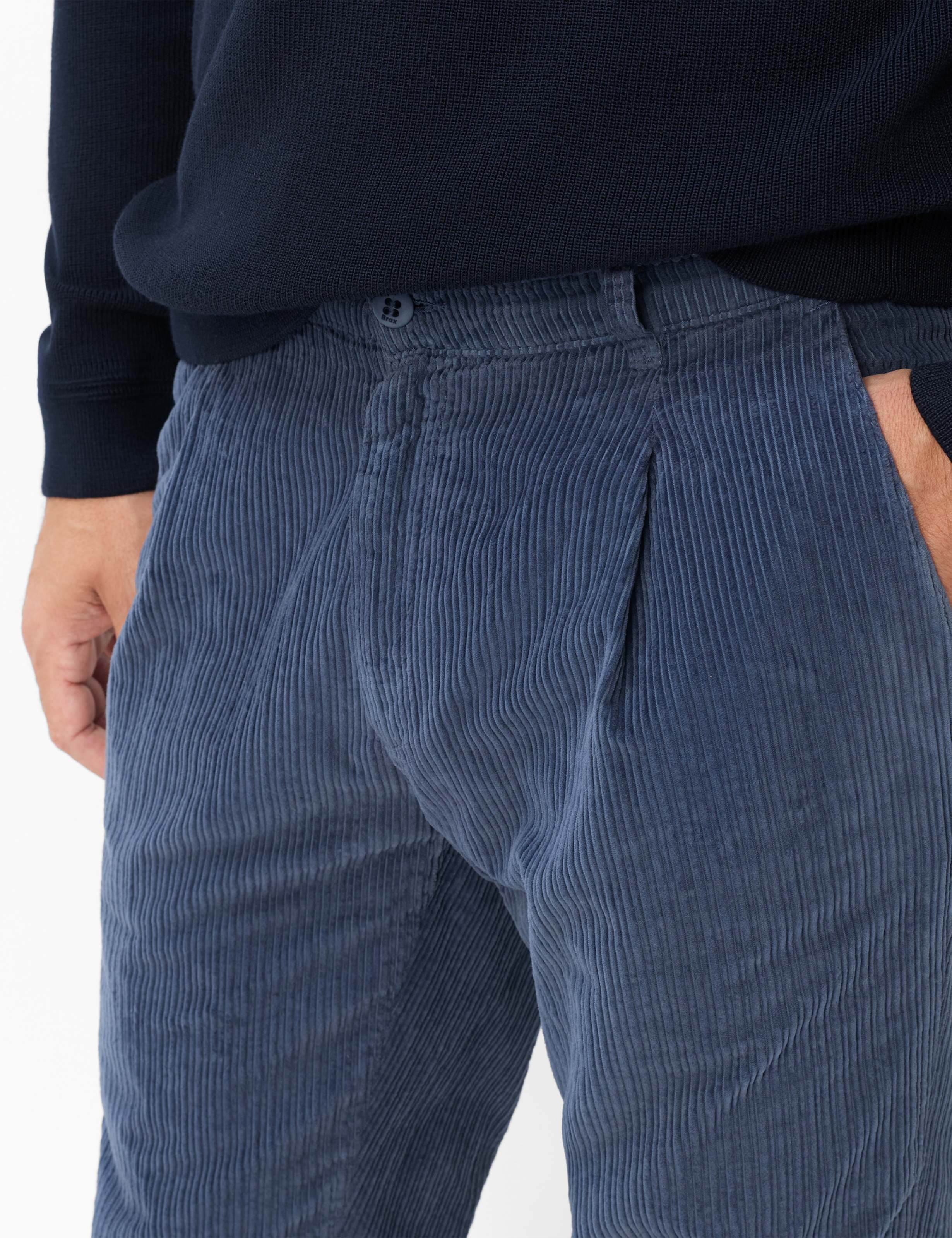 Herren Style TINO Blau Tapered Fit Detail 1