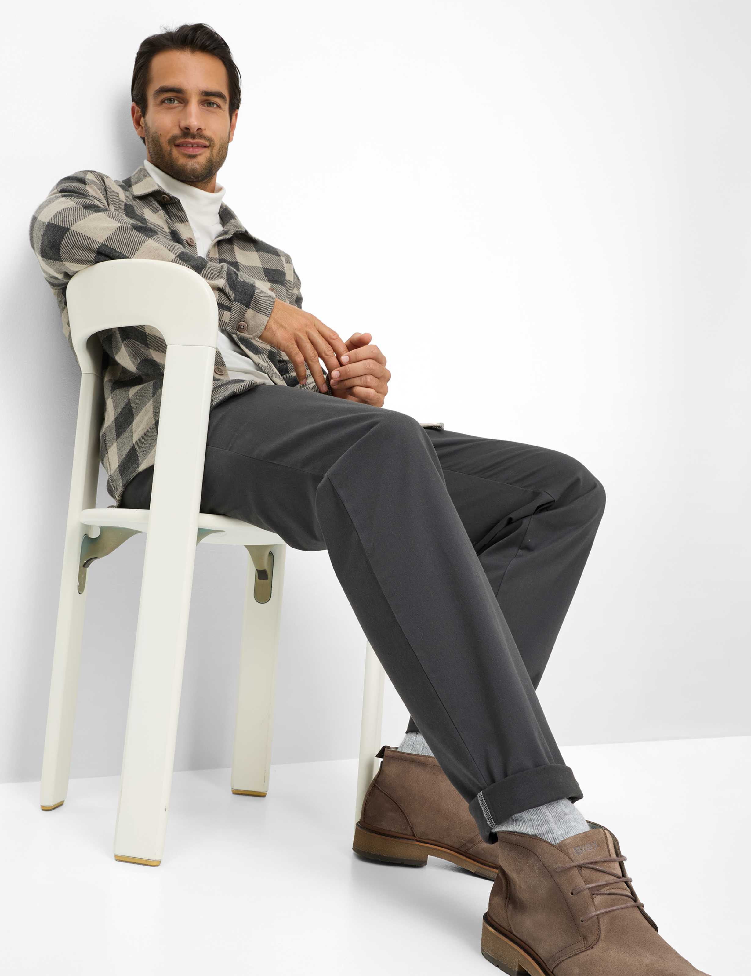 Herre Style JIM Grå Modern Fit Detalje 1