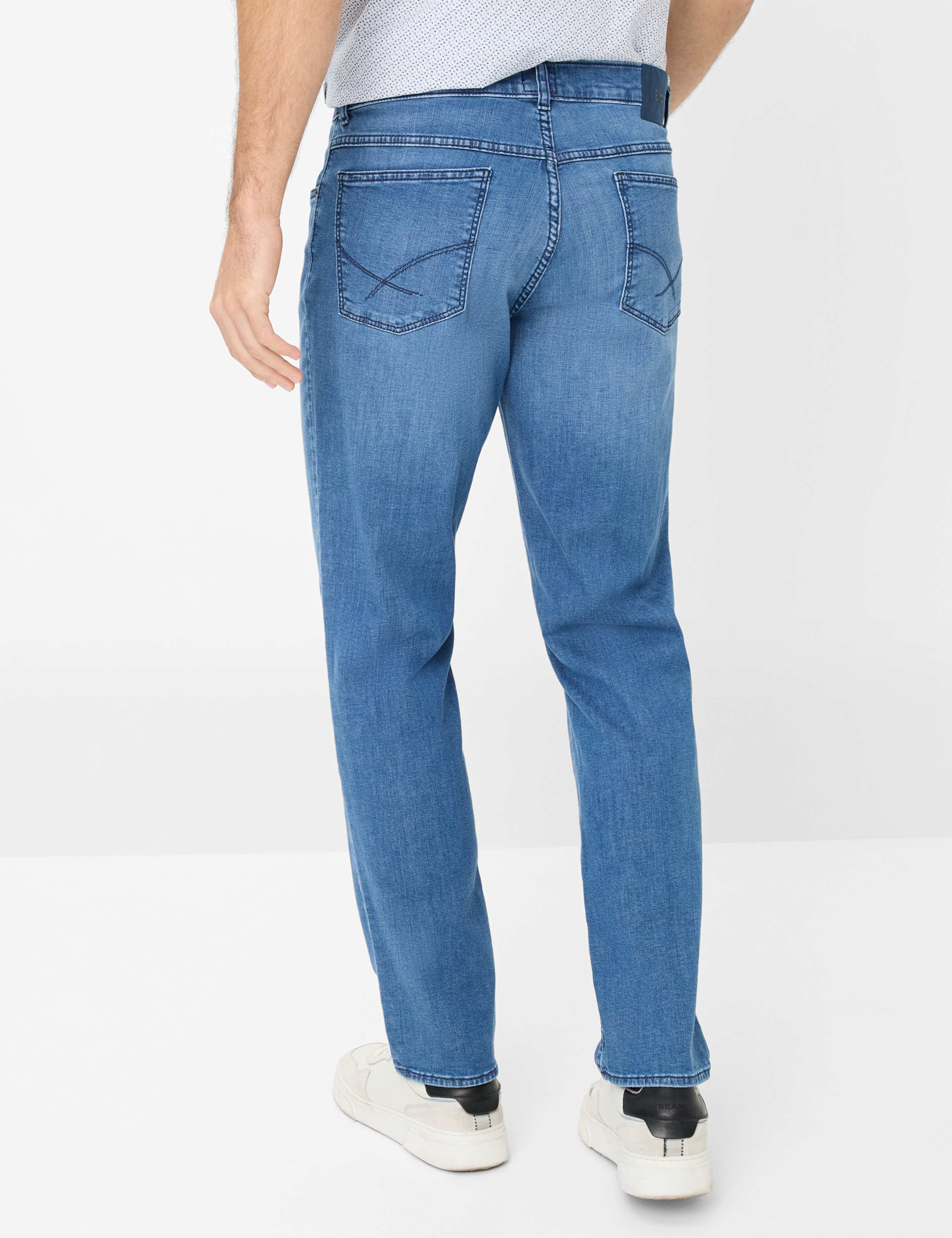 Herren Style COOPER Denim Blau Regular Fit Model Rueck