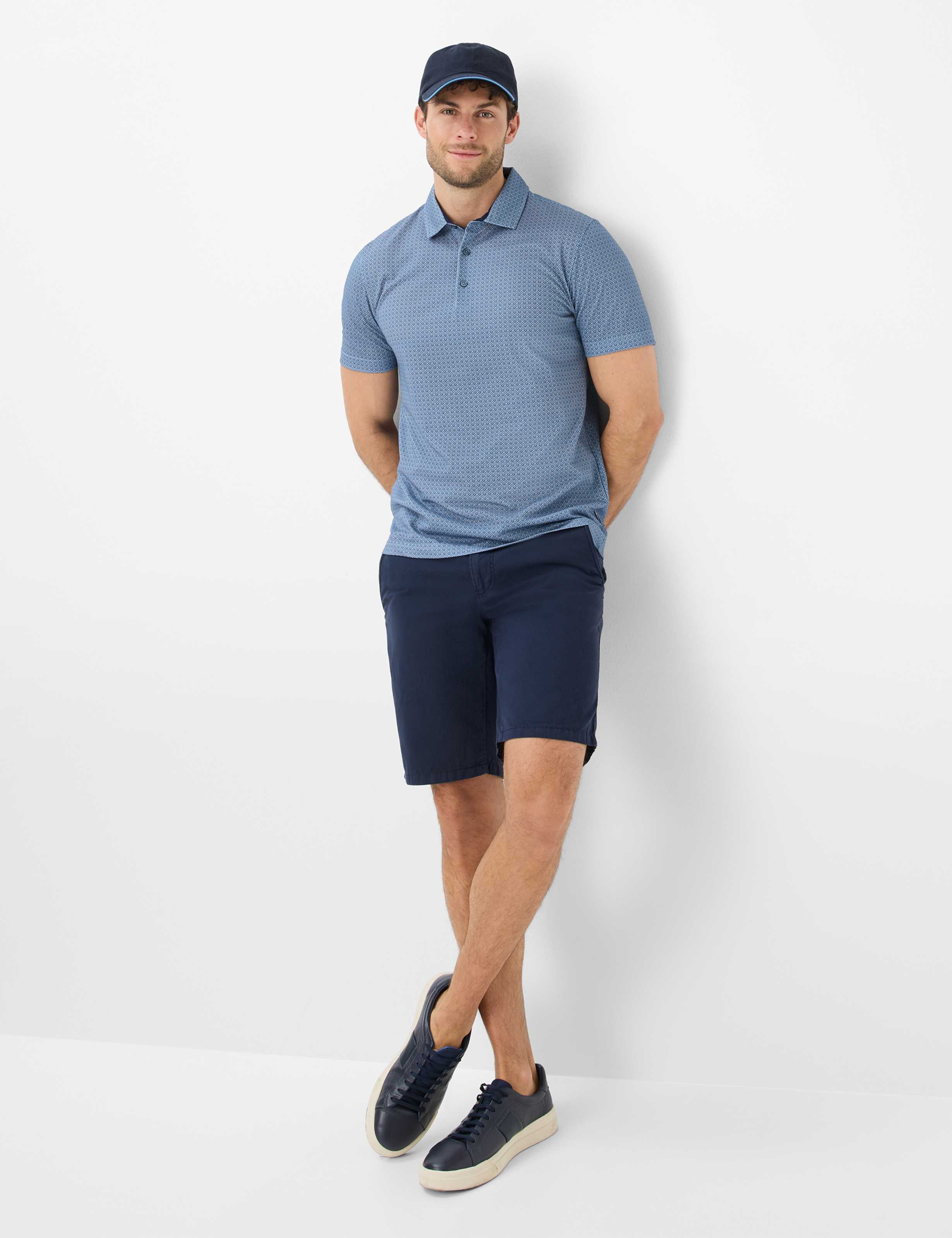Men Style BARI Dark Blue Regular Fit Model Outfit