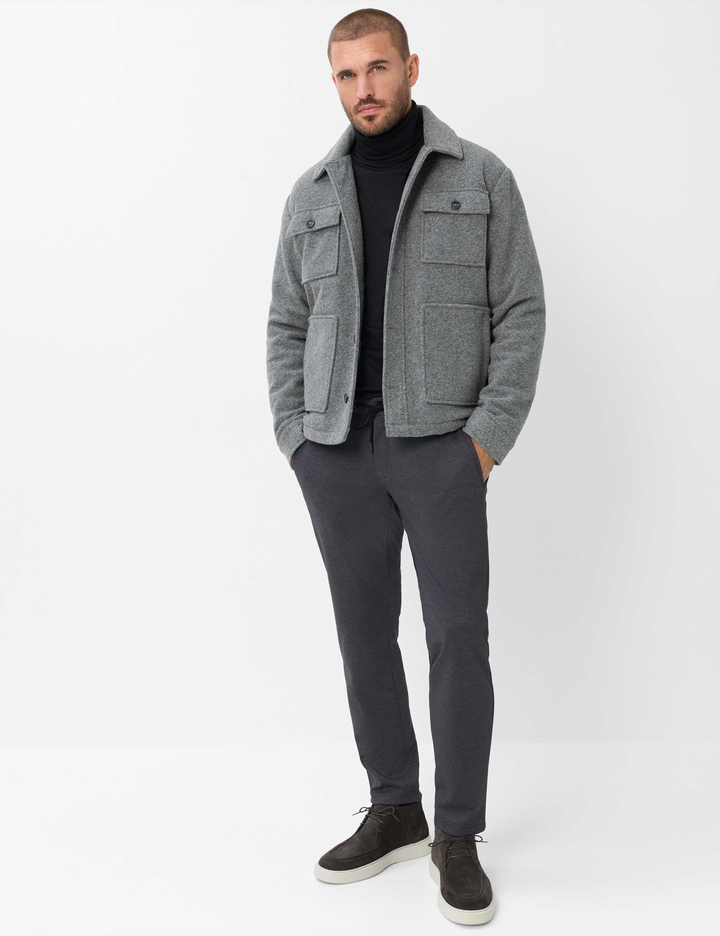 Heren Style PHIL Zwart Tapered Fit Model outfit