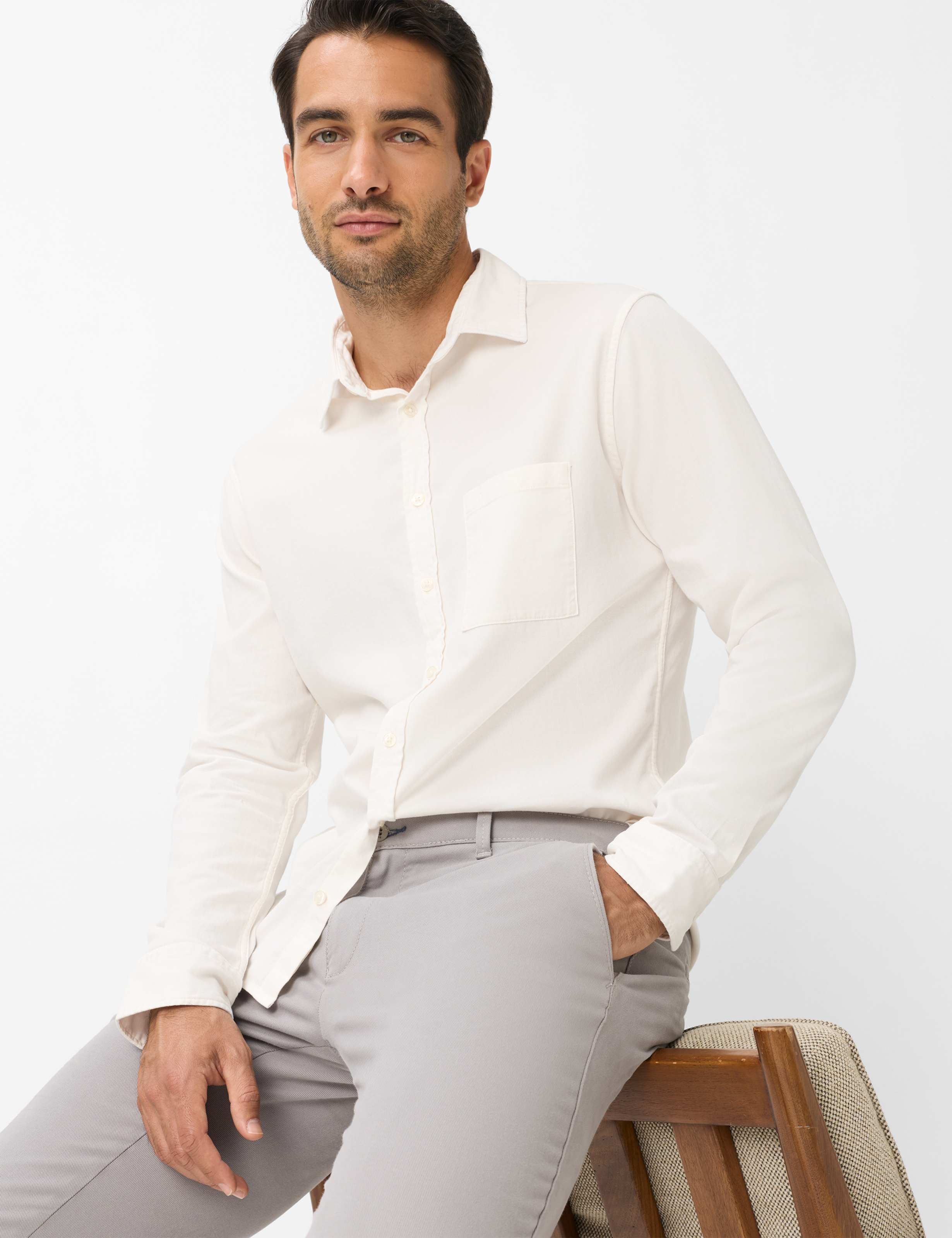 Herren Style FABIO IN Grau Modern Fit Detail 1