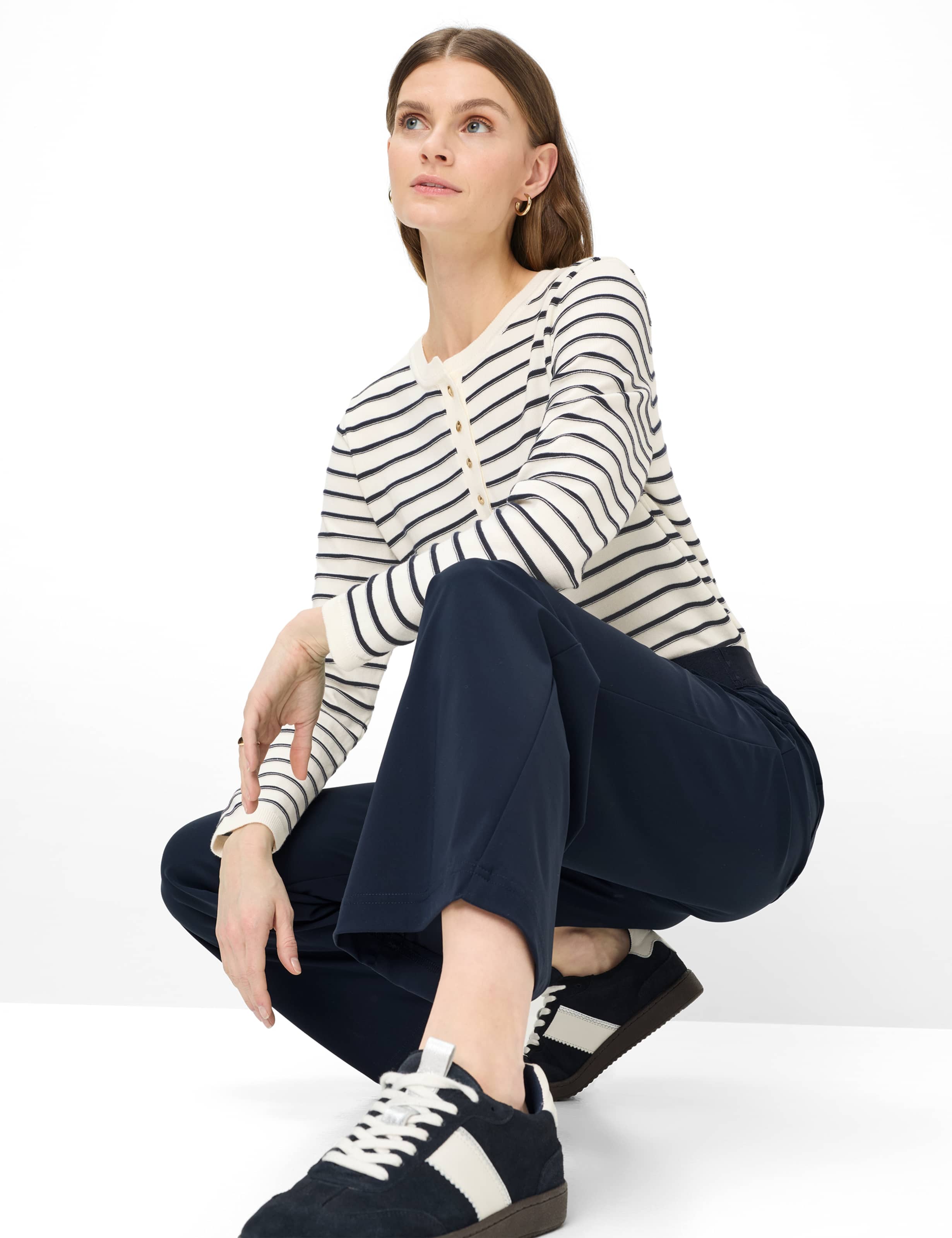 Women Style MAINE Dark Blue Wide Leg Detail 1