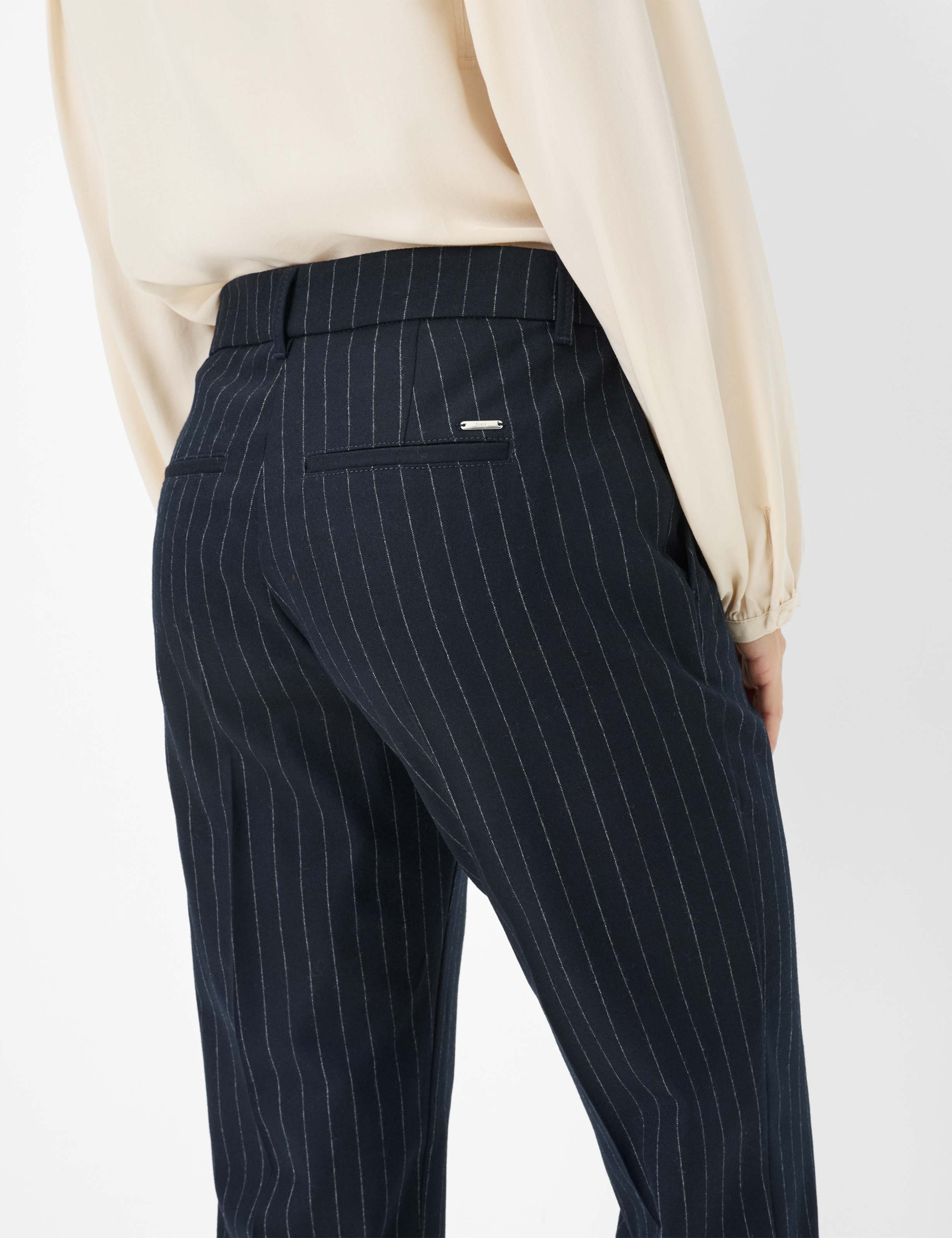 Dames Style MARON Donkerblauw Regular Fit Detail 2