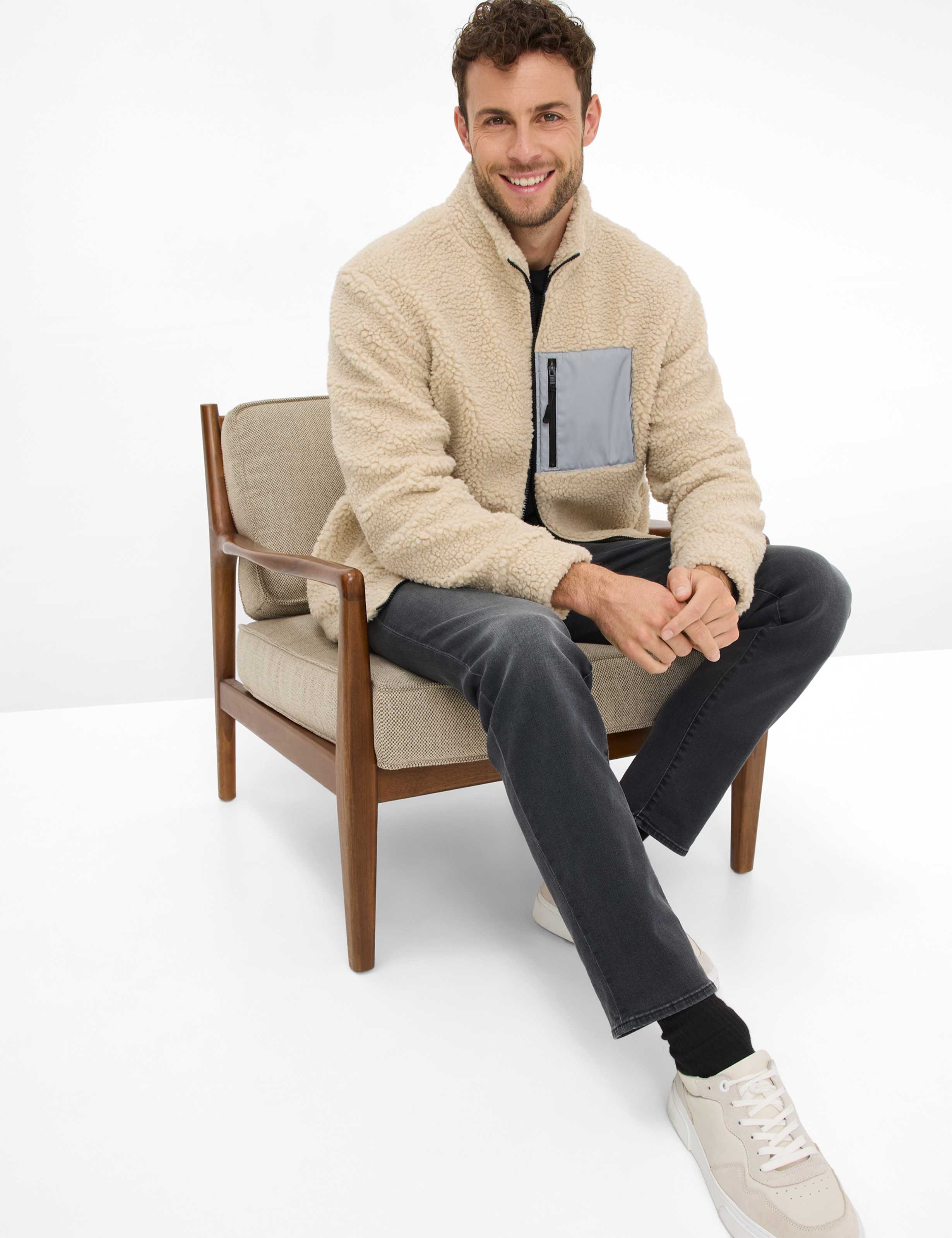 Herren Style CHUCK Denim Schwarz Modern Fit Detail 1