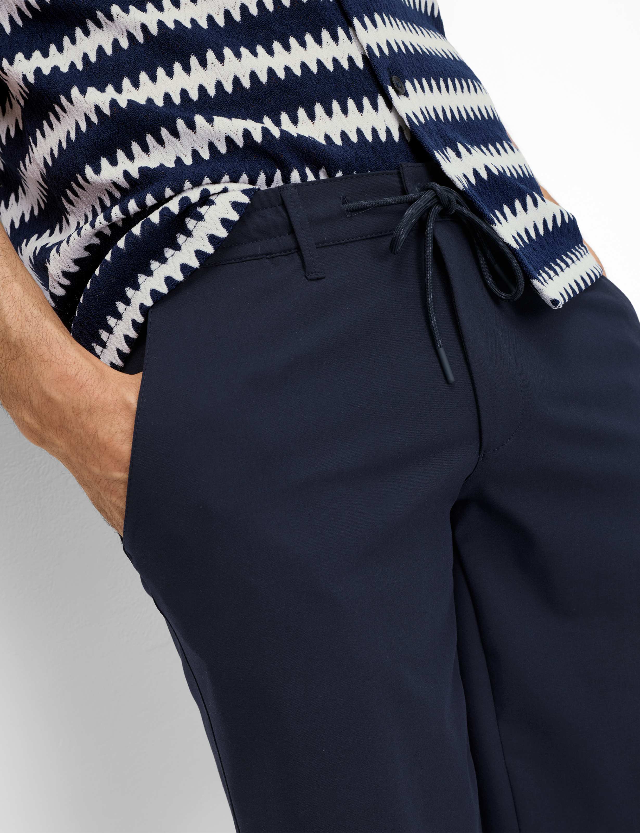 Men Style BENO Dark Blue Regular Fit Detail 1