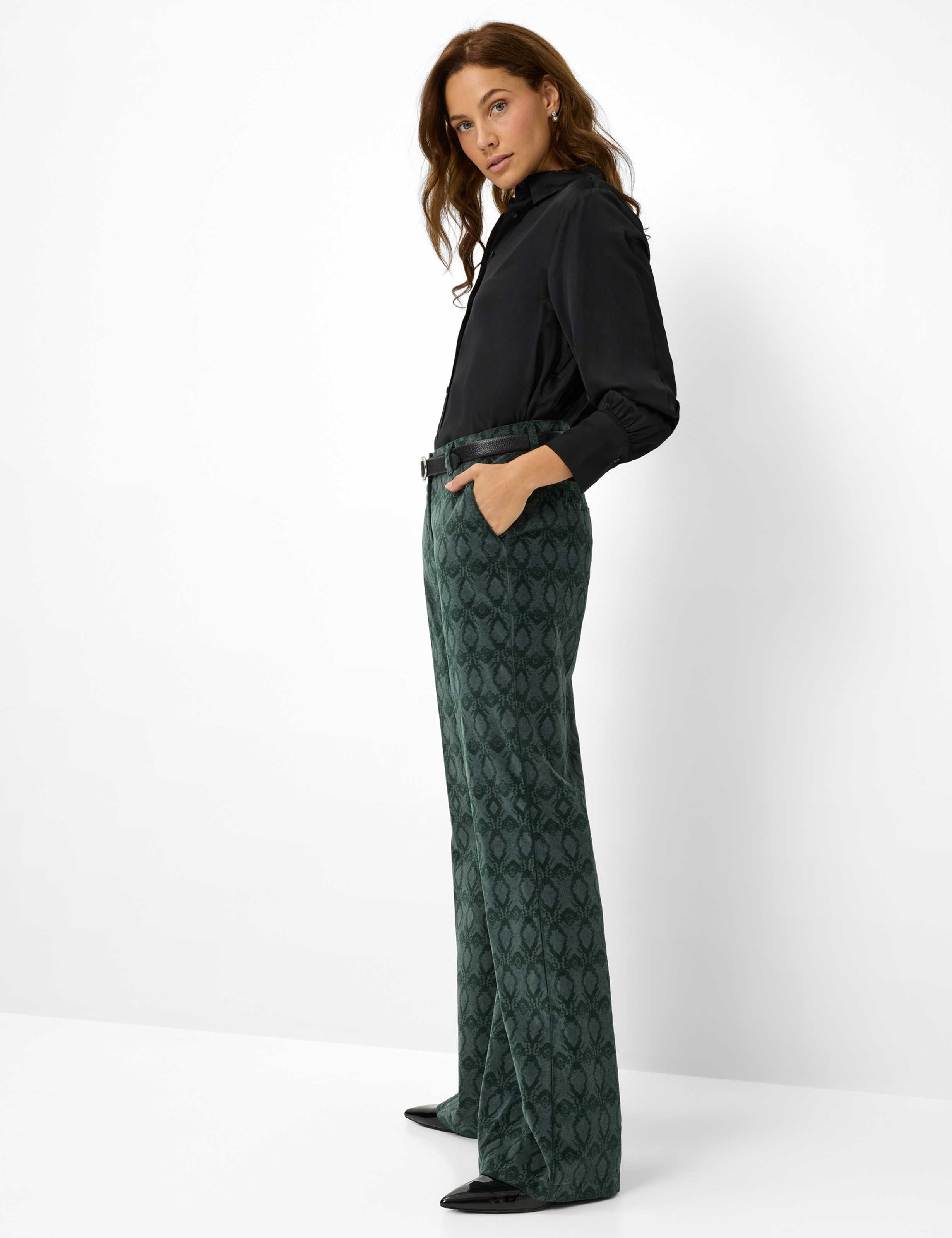 Femme Style MAINE Vert Foncé Wide Leg Tenue du mannequin