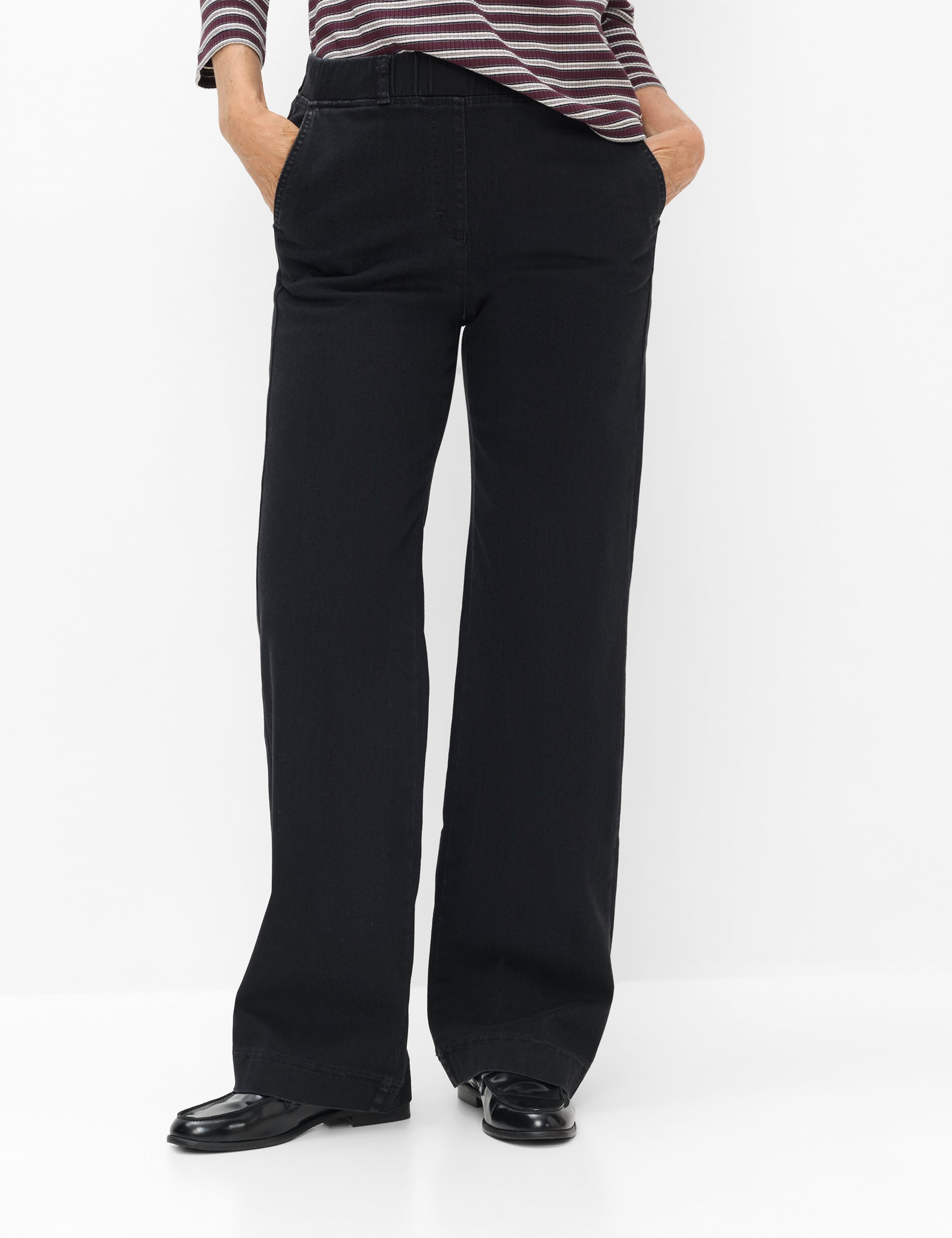 Sort, Kvinder, Style PAM FLARED, MODEL_FRONT_ISHOP