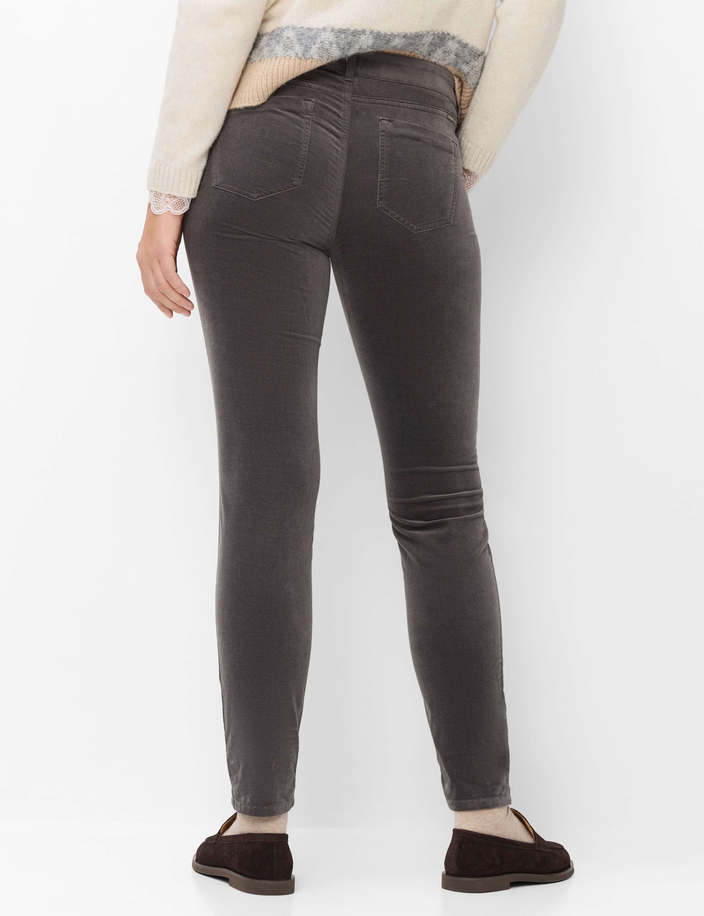 Tons gris, Femme, Style SHAKIRA, MODEL_RUECK_ISHOP