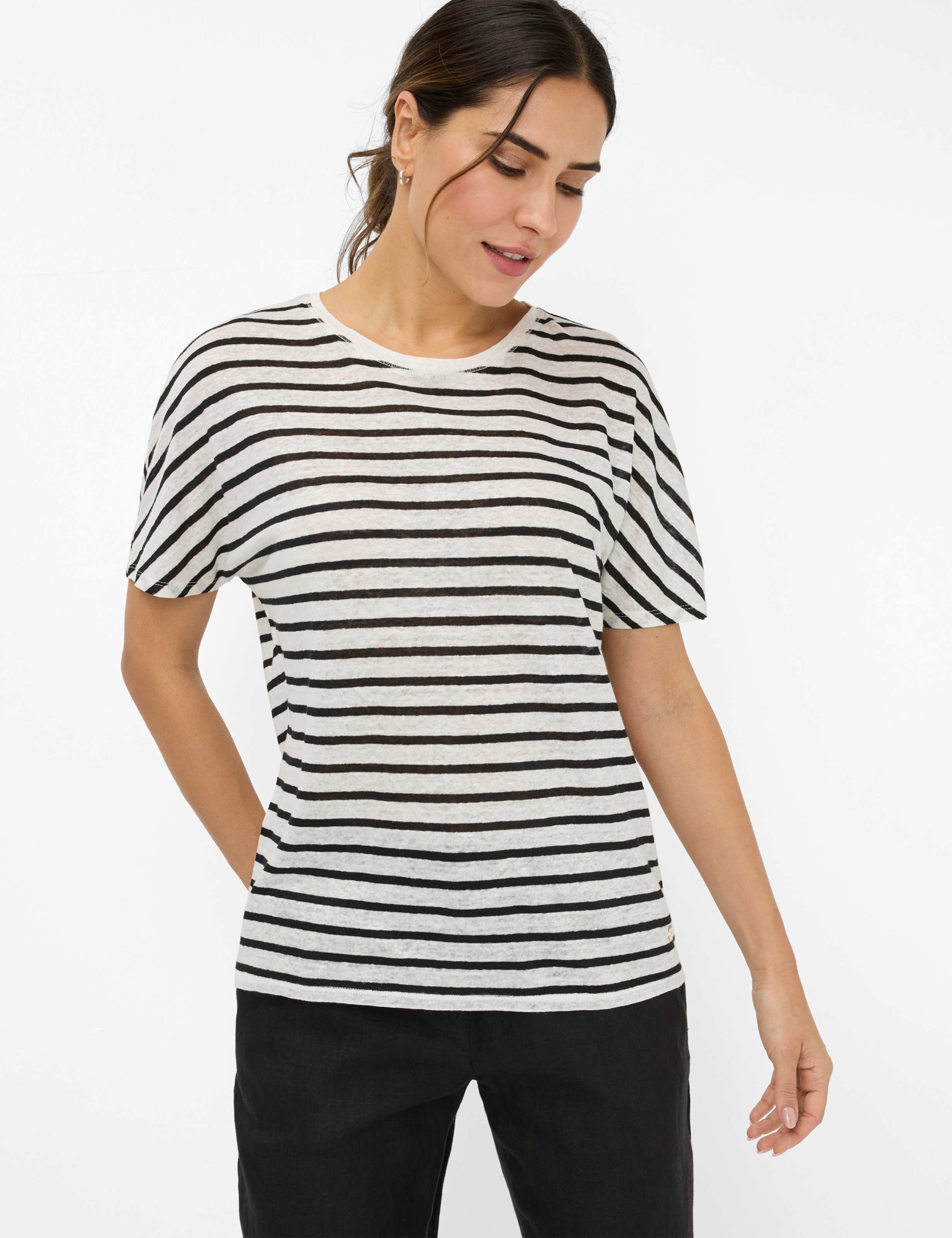 Black, Women, Style CAELEN, MODEL_FRONT_ISHOP