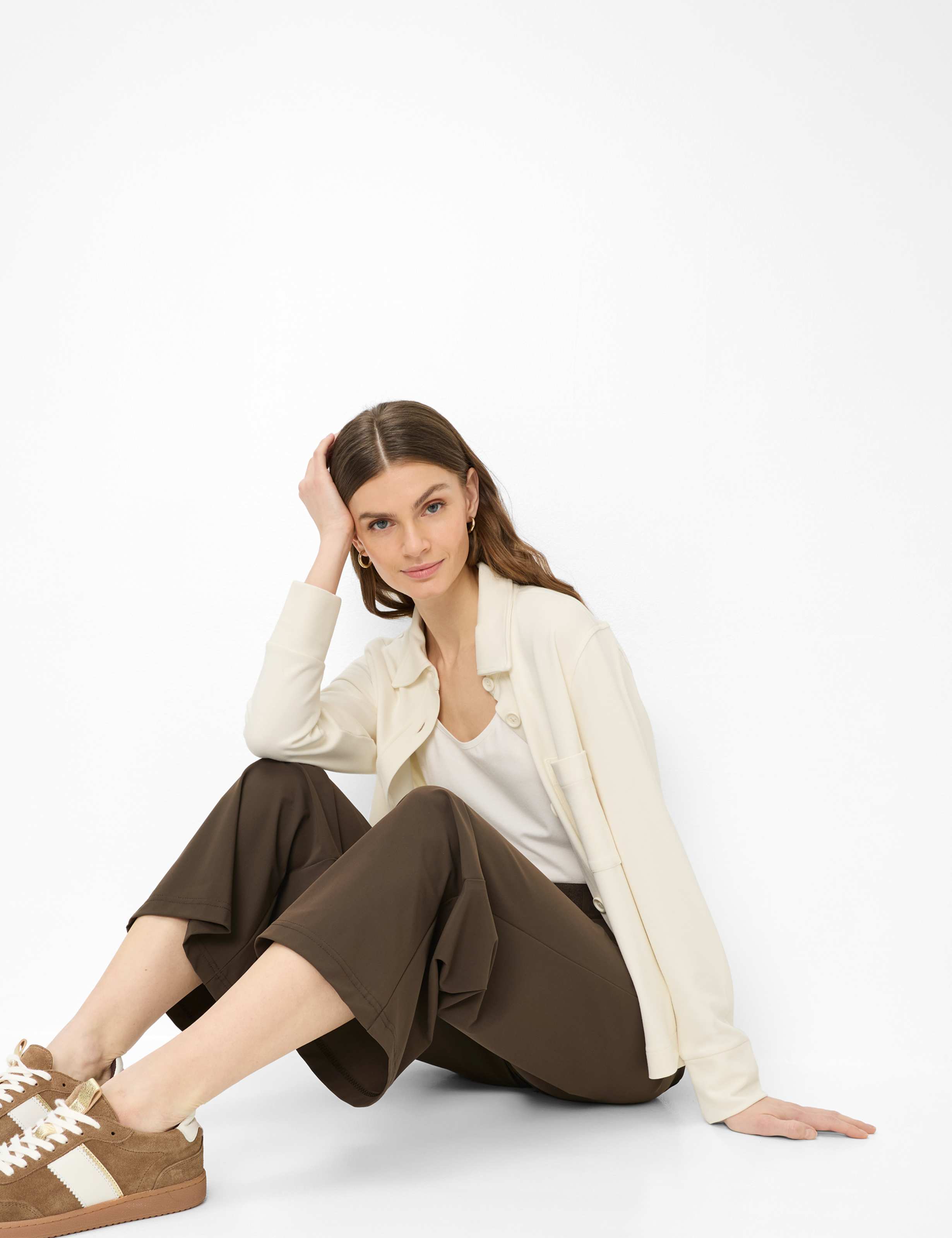 Dame Style MAINE Mørkebrun Wide Leg Detalje 1