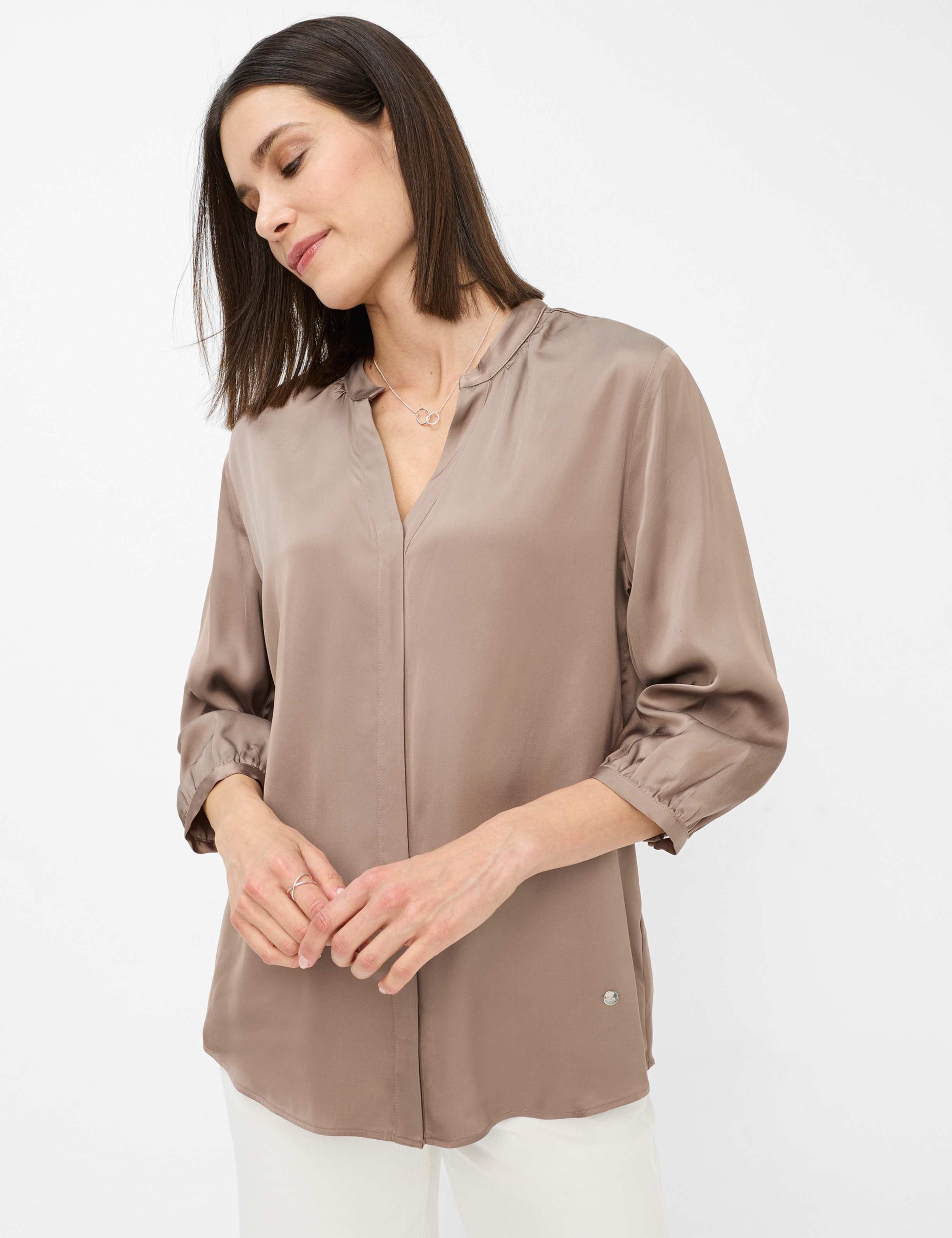 Brauntöne, Damen, Style VALEA, MODEL_FRONT_ISHOP