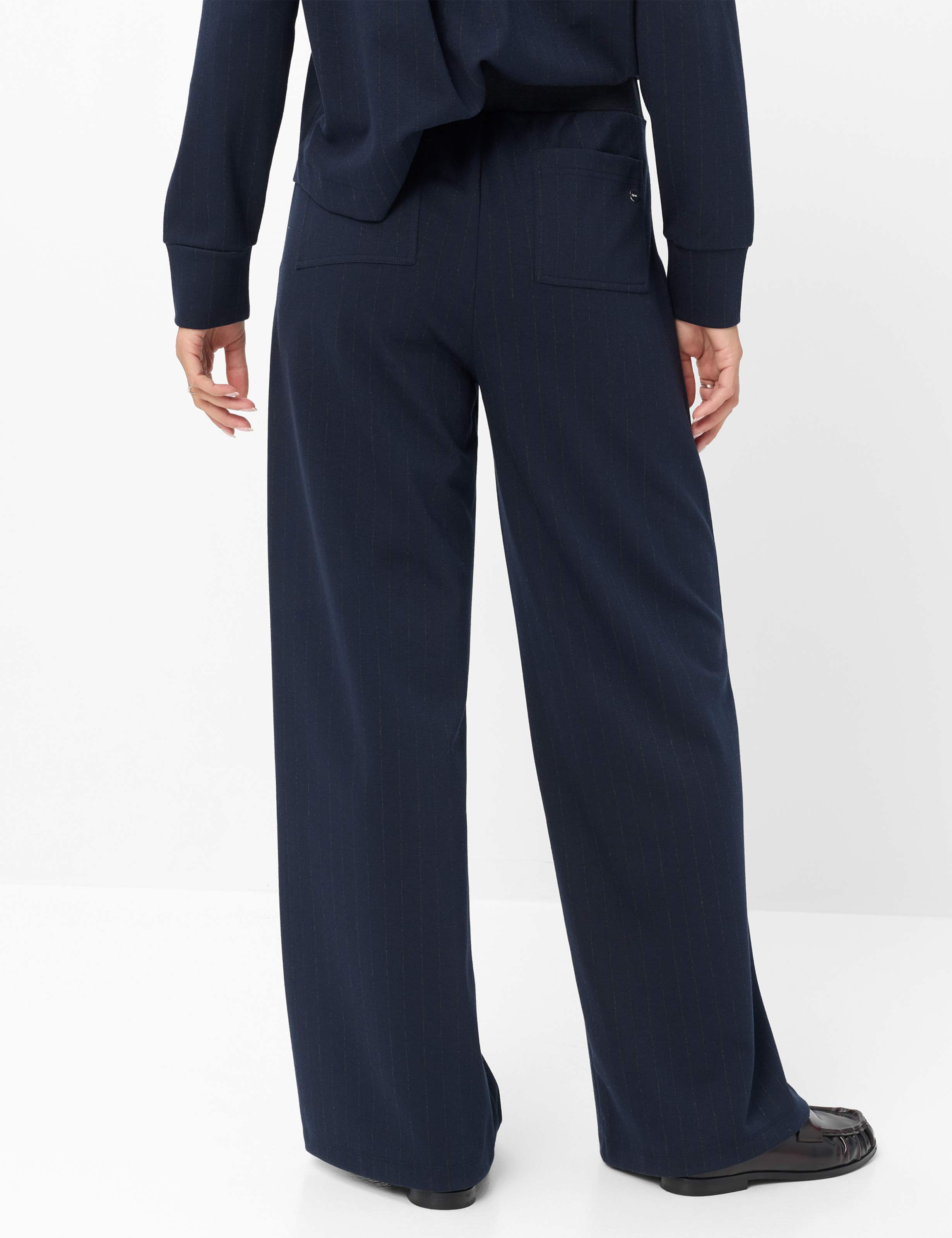 Women Style MAINE Dark Blue  Model back