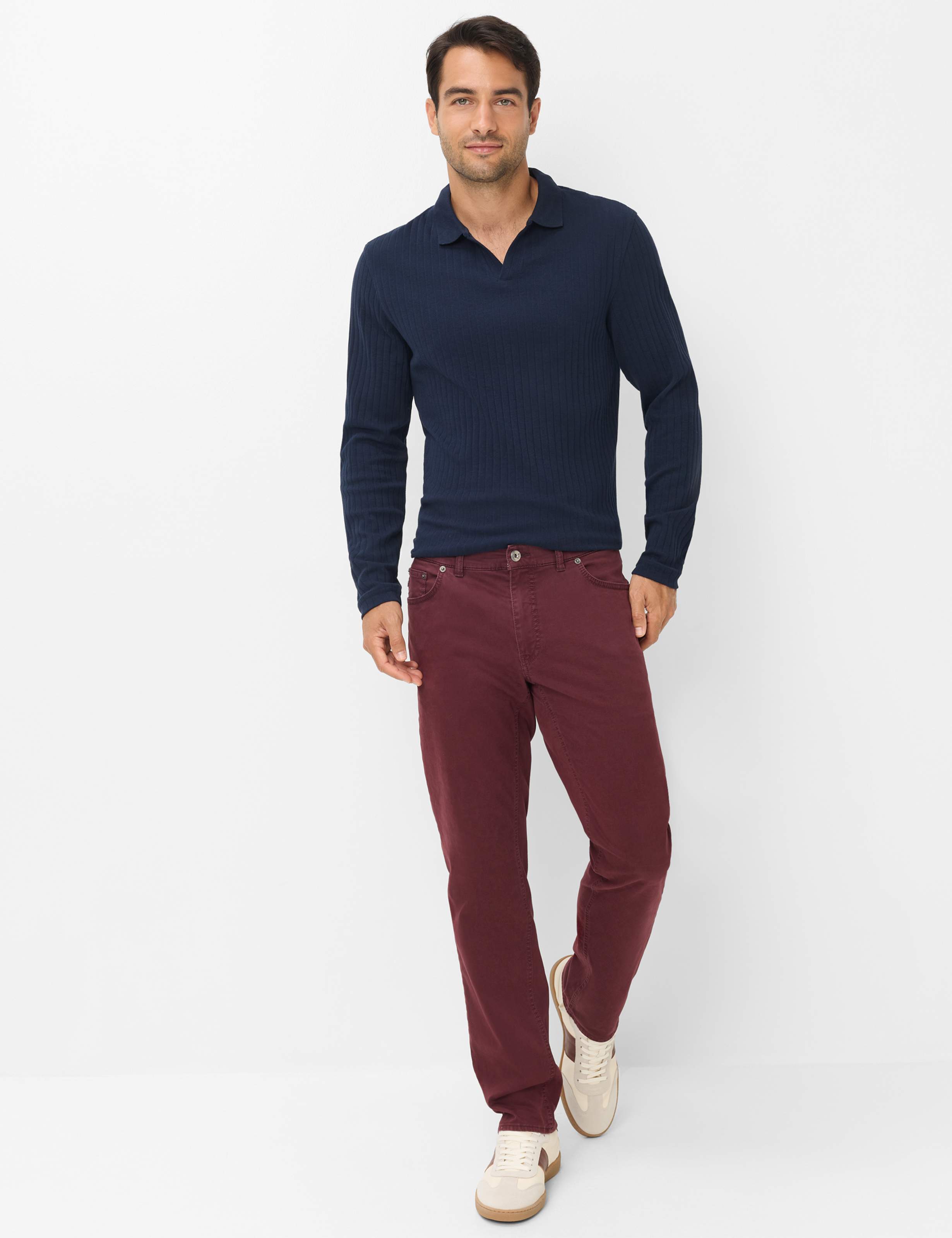 Men Style COOPER Dark Red Regular Fit Model Outfit