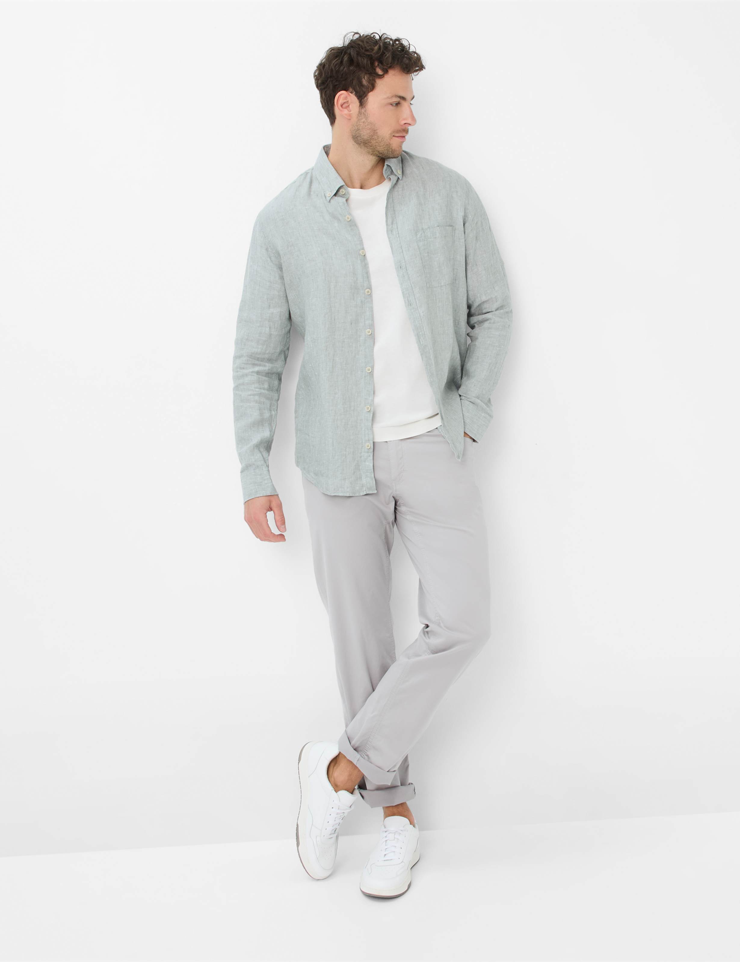 Herren Style COOPER Hellgrau Regular Fit Model Outfit