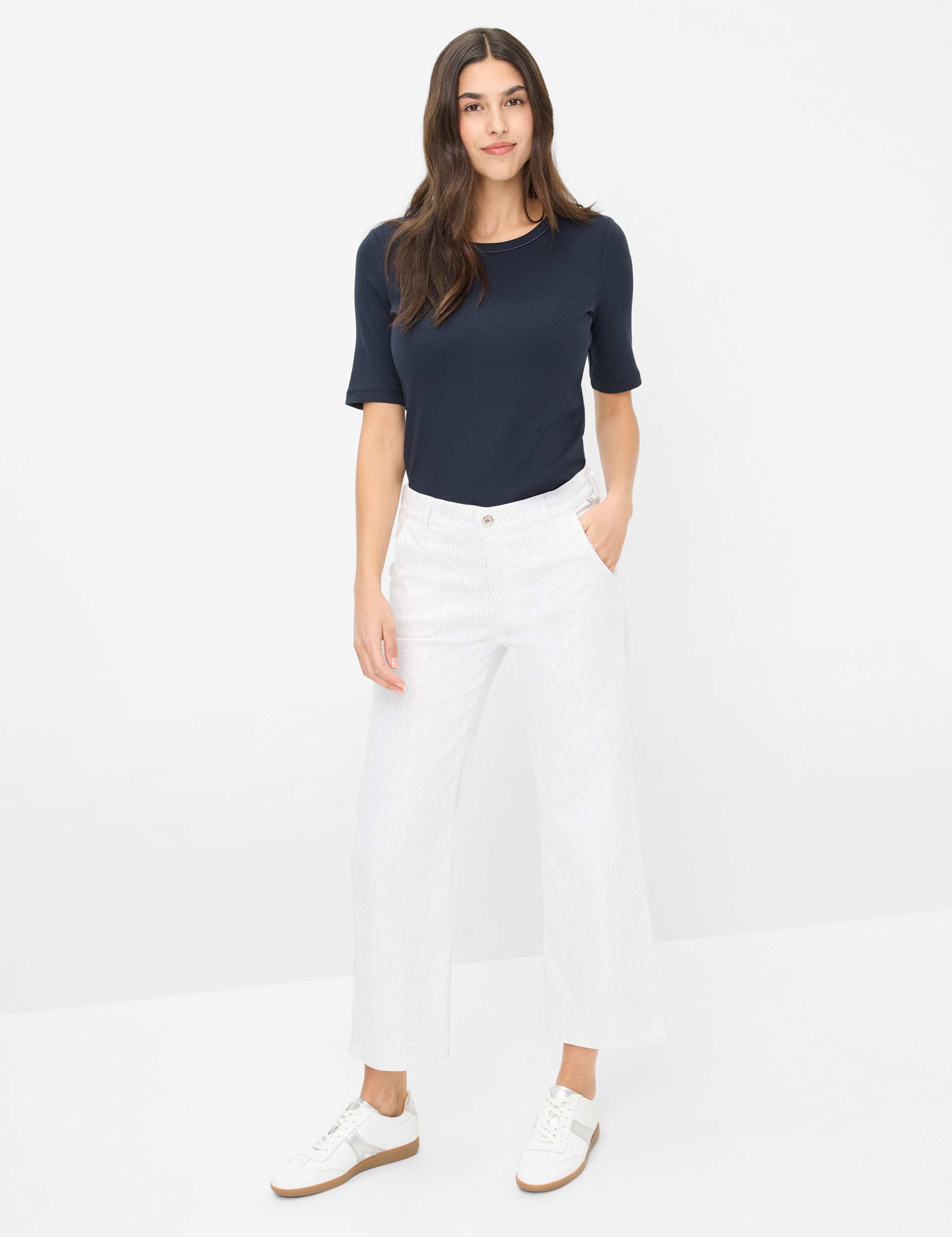 Dame Style MAINE S Denim Hvid Wide Leg Model Outfit