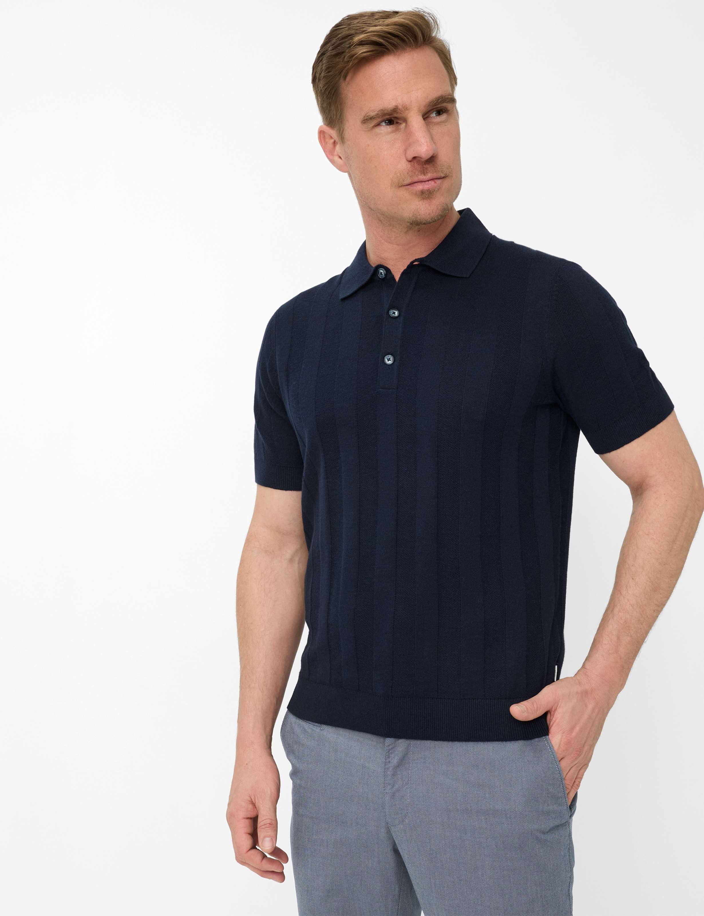 Herren Style PASCAL Dunkelblau  Model Front