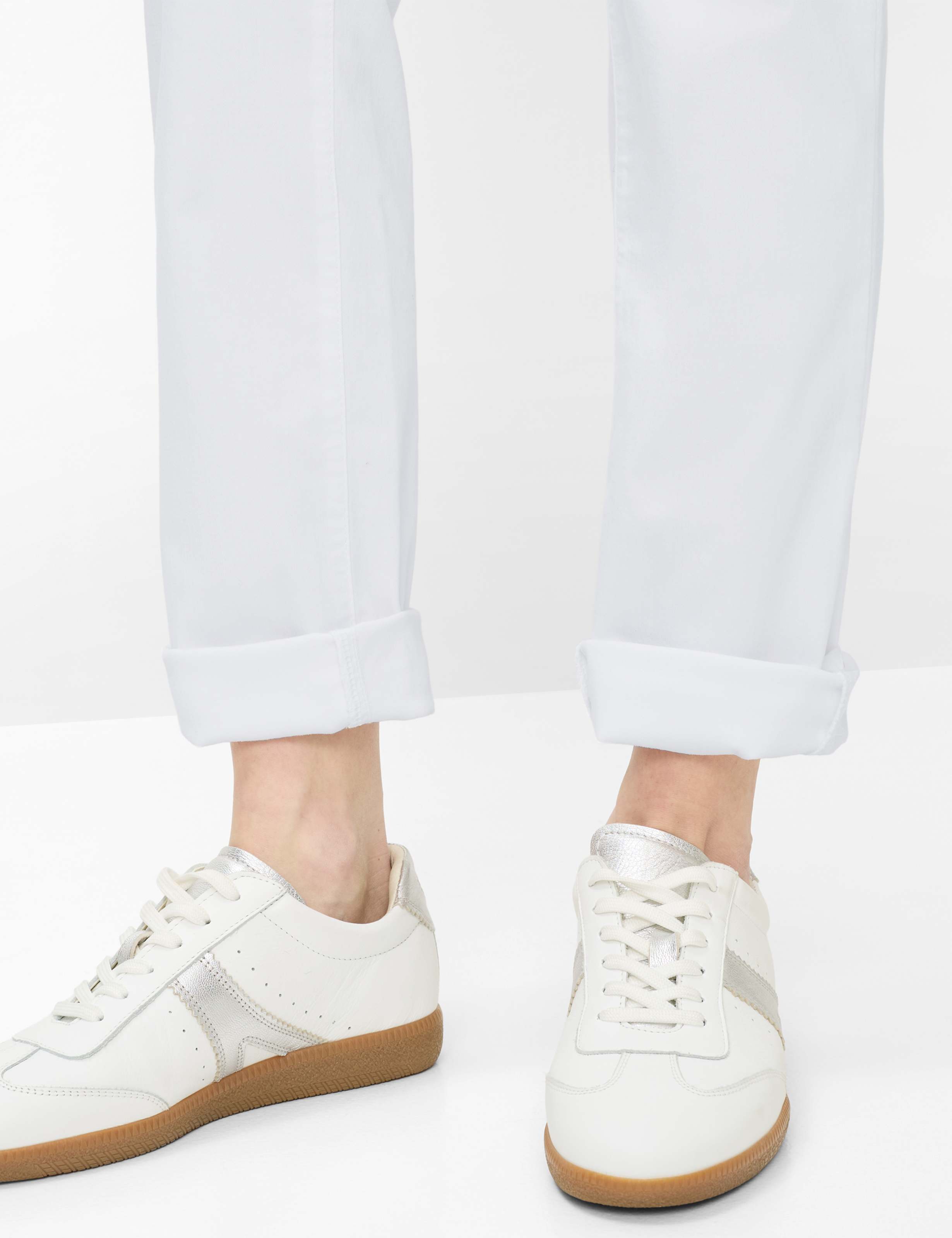 Femme Style CAROLA Denim Blanc Feminine Fit Détail 2