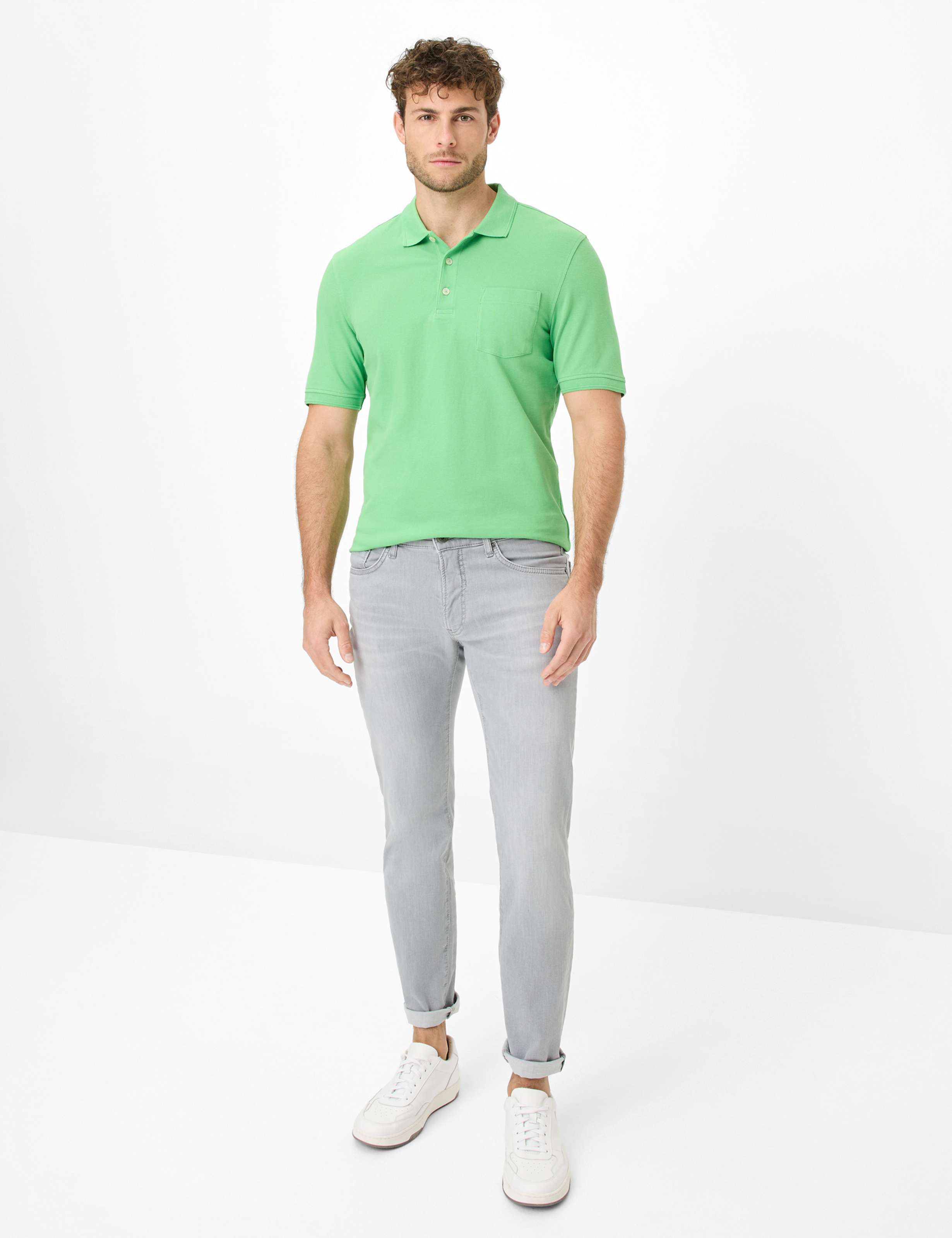 Herren Style CHUCK Denim Hellgrau Modern Fit Model Outfit