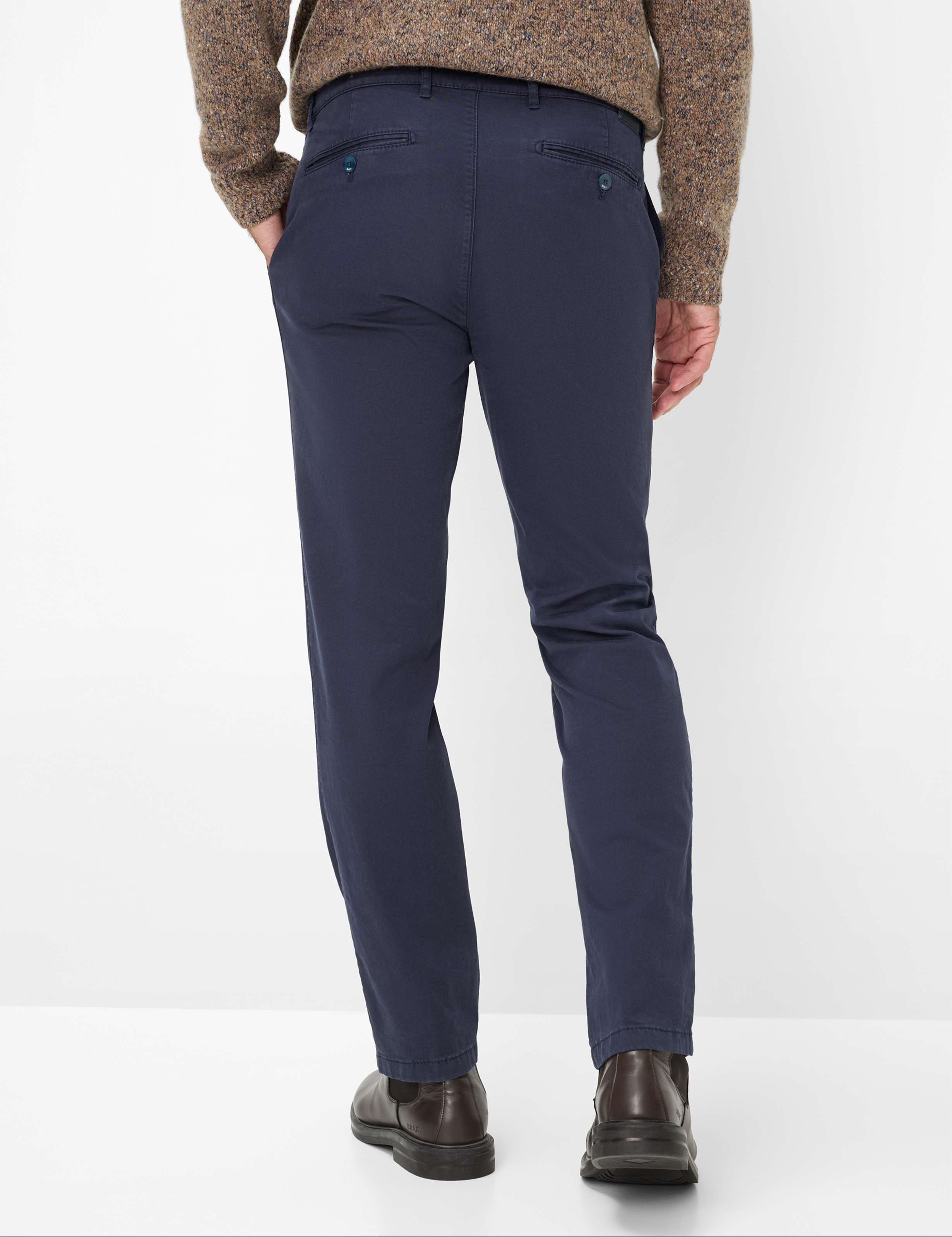 Shades of Blue, Men, Style EVEREST, MODEL_RUECK_ISHOP