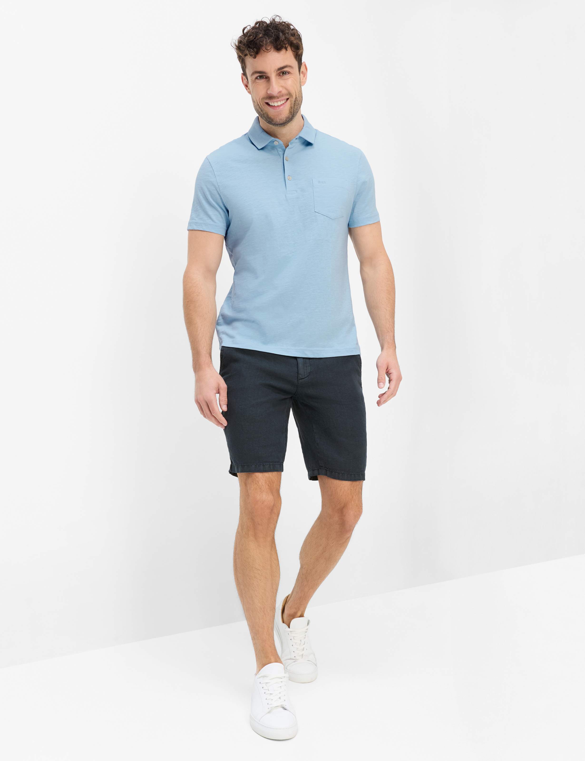 Herren Style PAVO Hellblau  Model Outfit