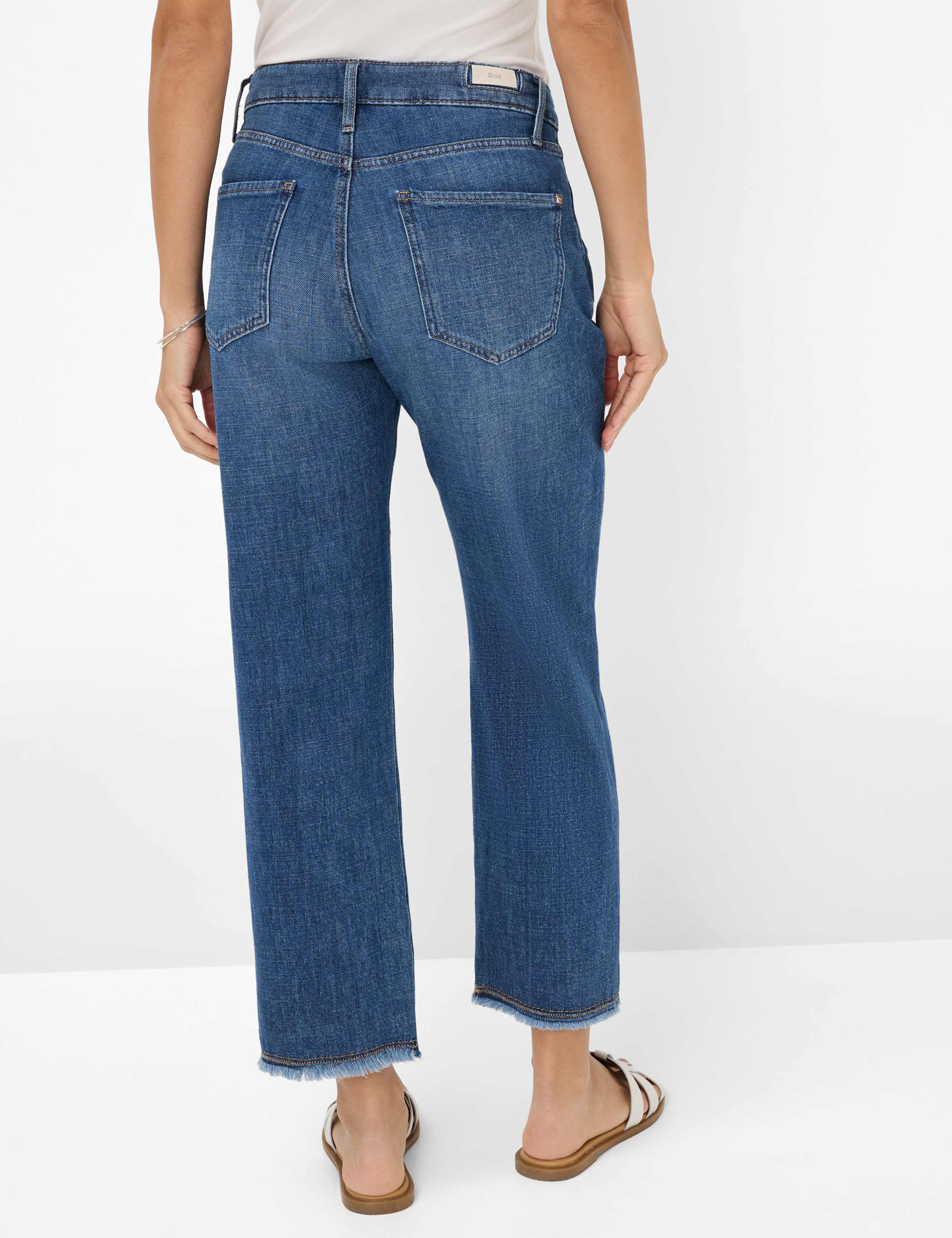 Damen Style MADISON S Denim Blau Straight Fit Model Rueck