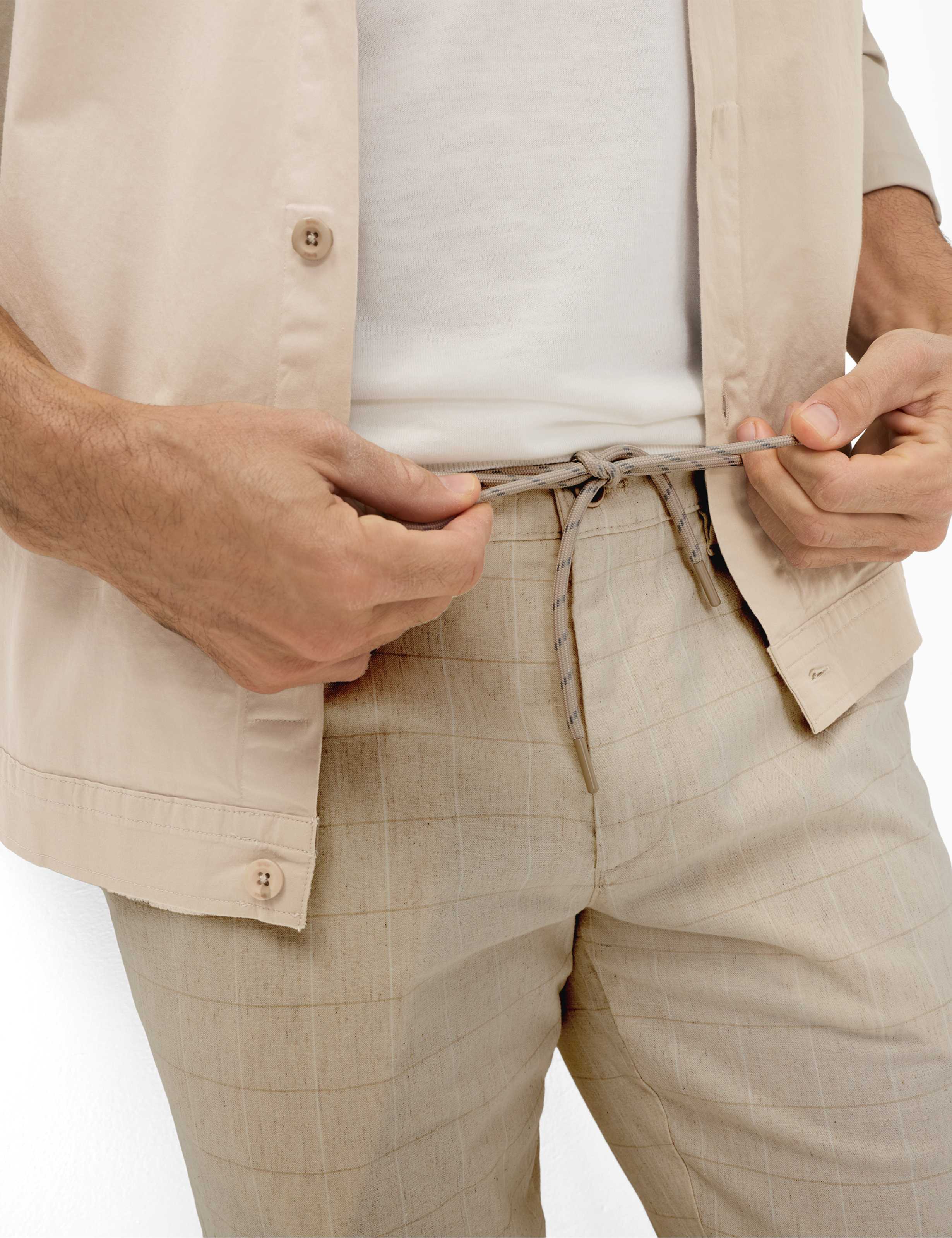 Heren Style TILL Lichtbeige Regular Fit Detail 1