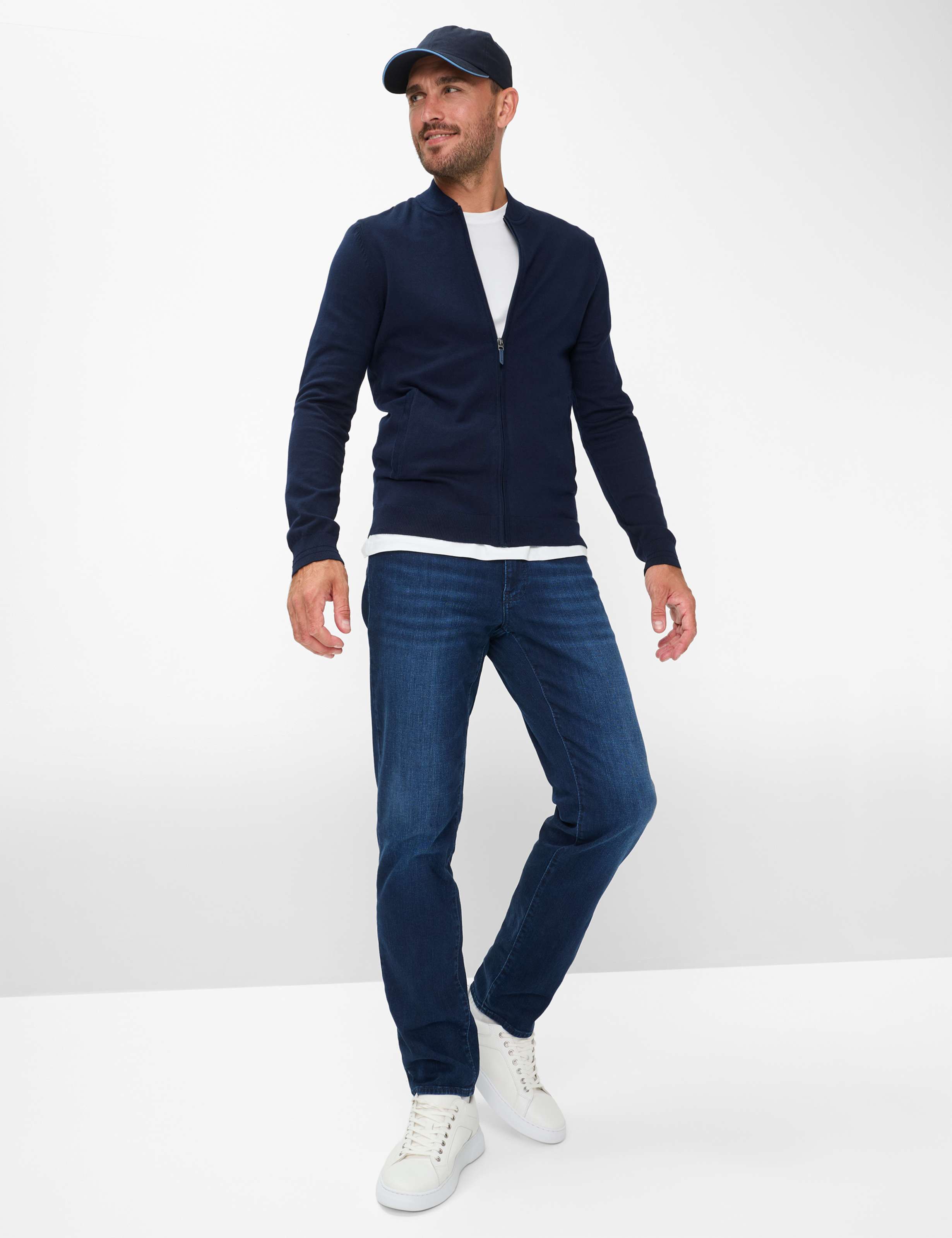 Herren Style JOSHUA Blau  Model Outfit