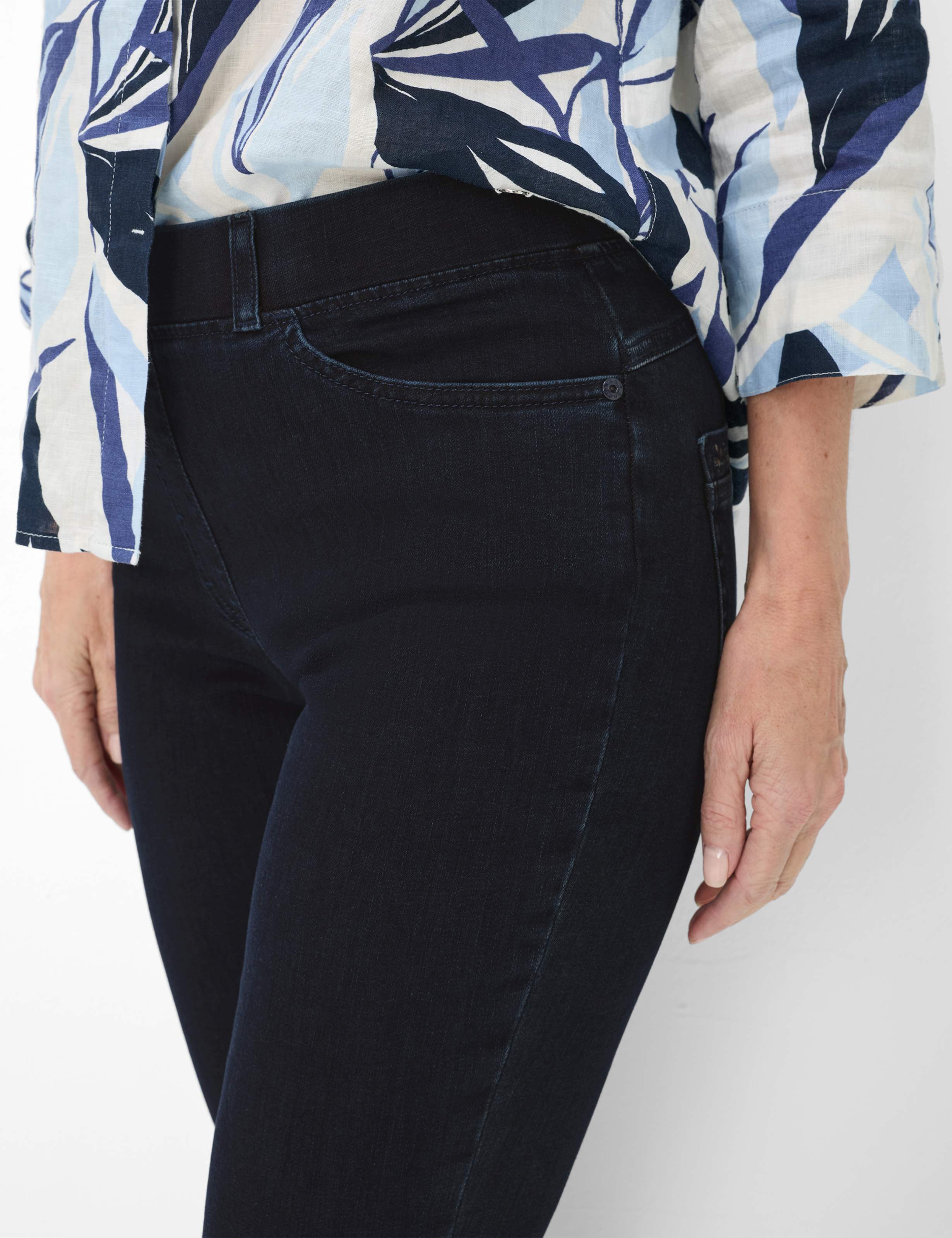 Damen Style LAVINA JOY Denim Dunkelblau Super Slim Fit Detail 2