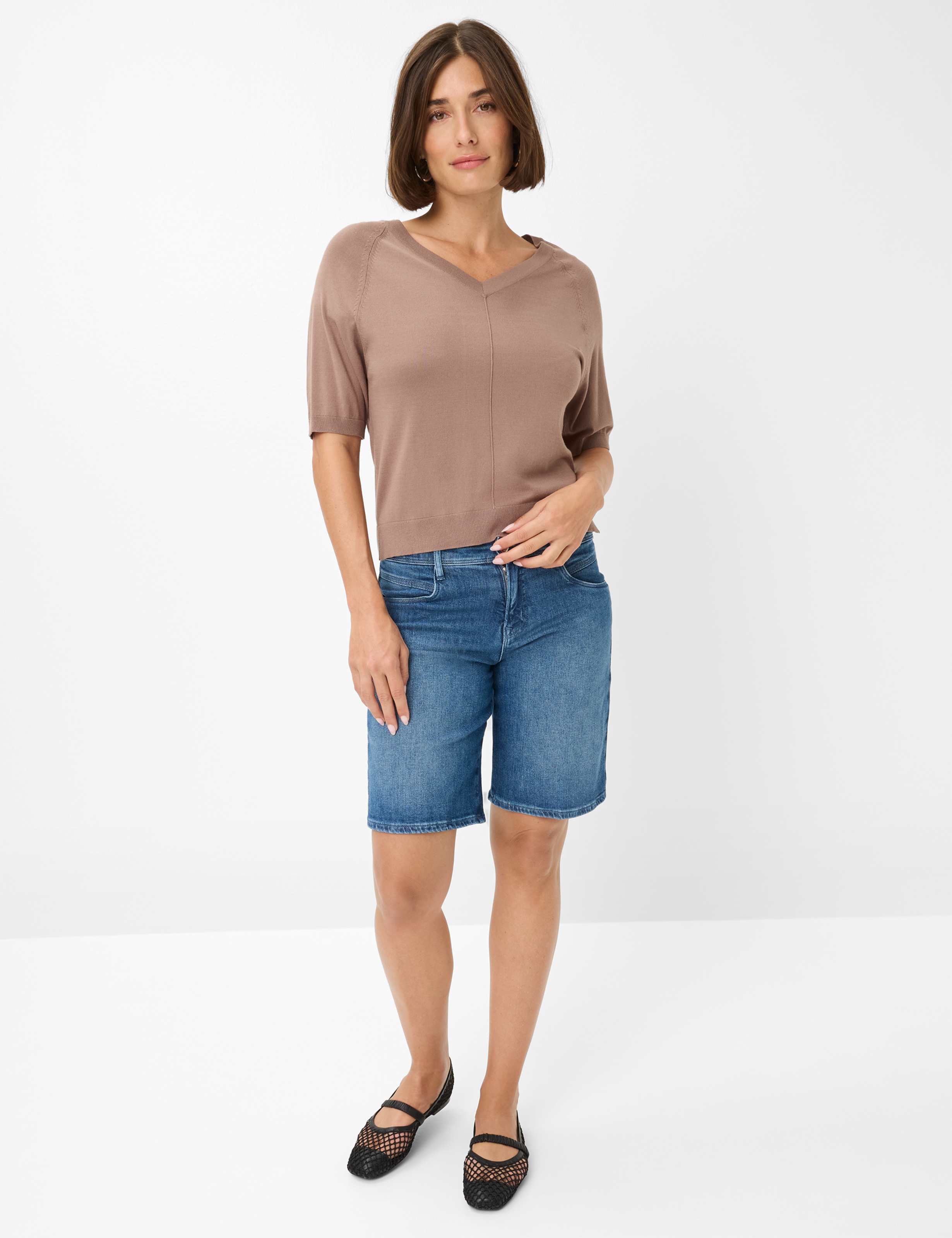 Femme Style MEL B Denim Bleu Relaxed Fit Tenue du mannequin