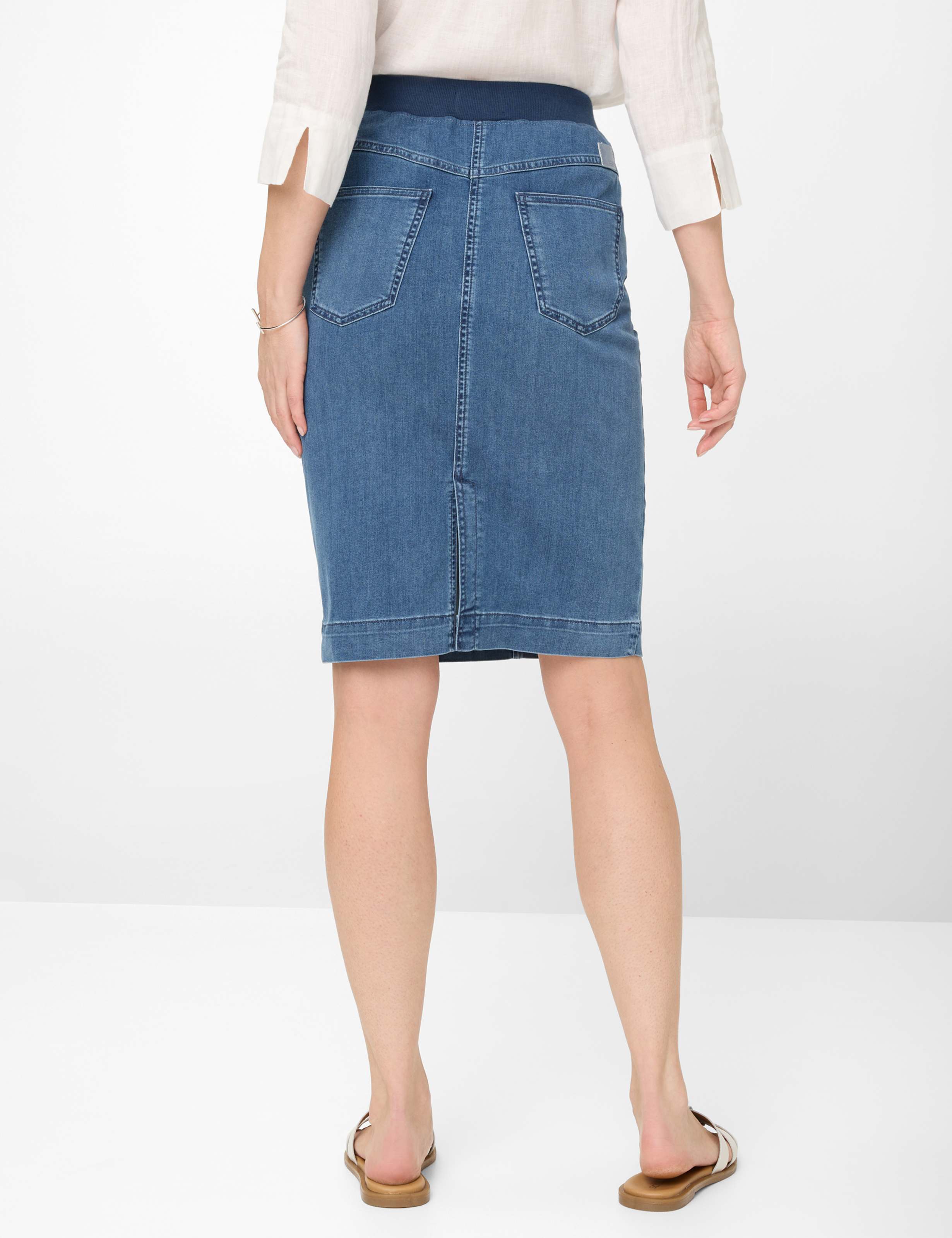 Damen Style PAMINA SKIRT Denim Blau Slim Fit Model Rueck